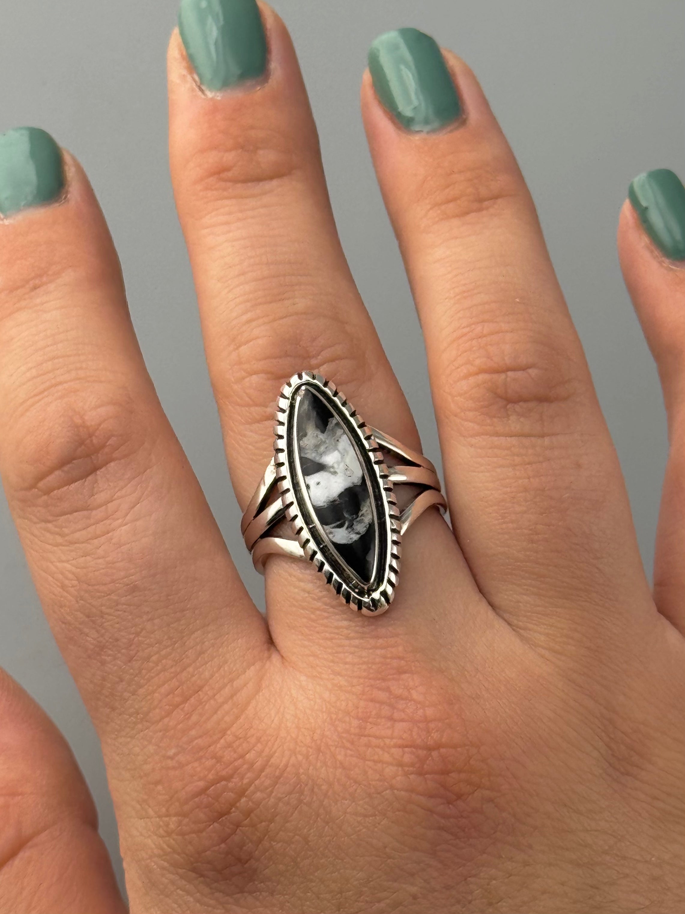 •WHITE BUFFALO TURQUOISE - ATSAH• Navajo silver ring (size 9.5)
