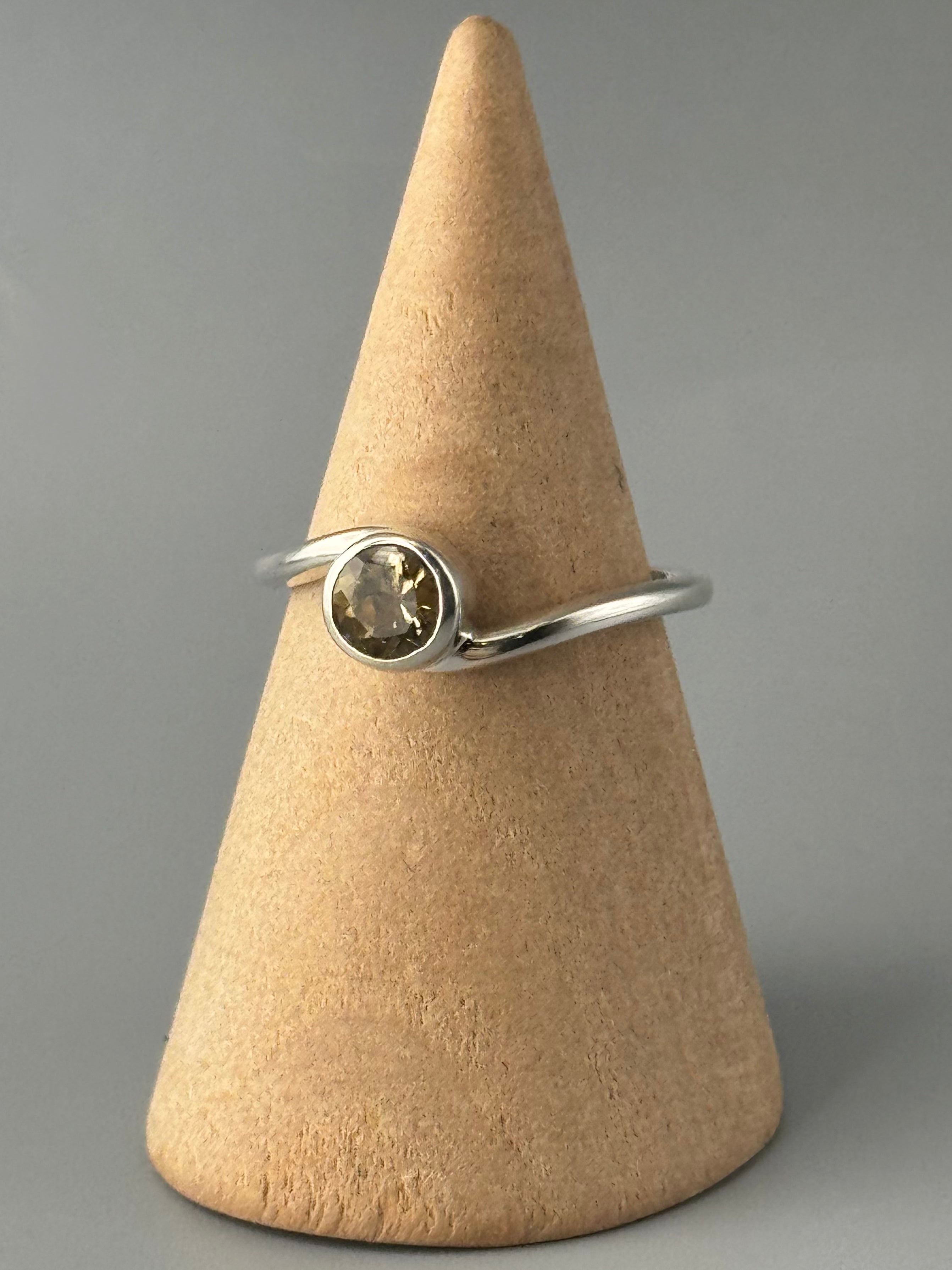 •TOURMALINE - VORTEX• sterling silver ring (size 8)