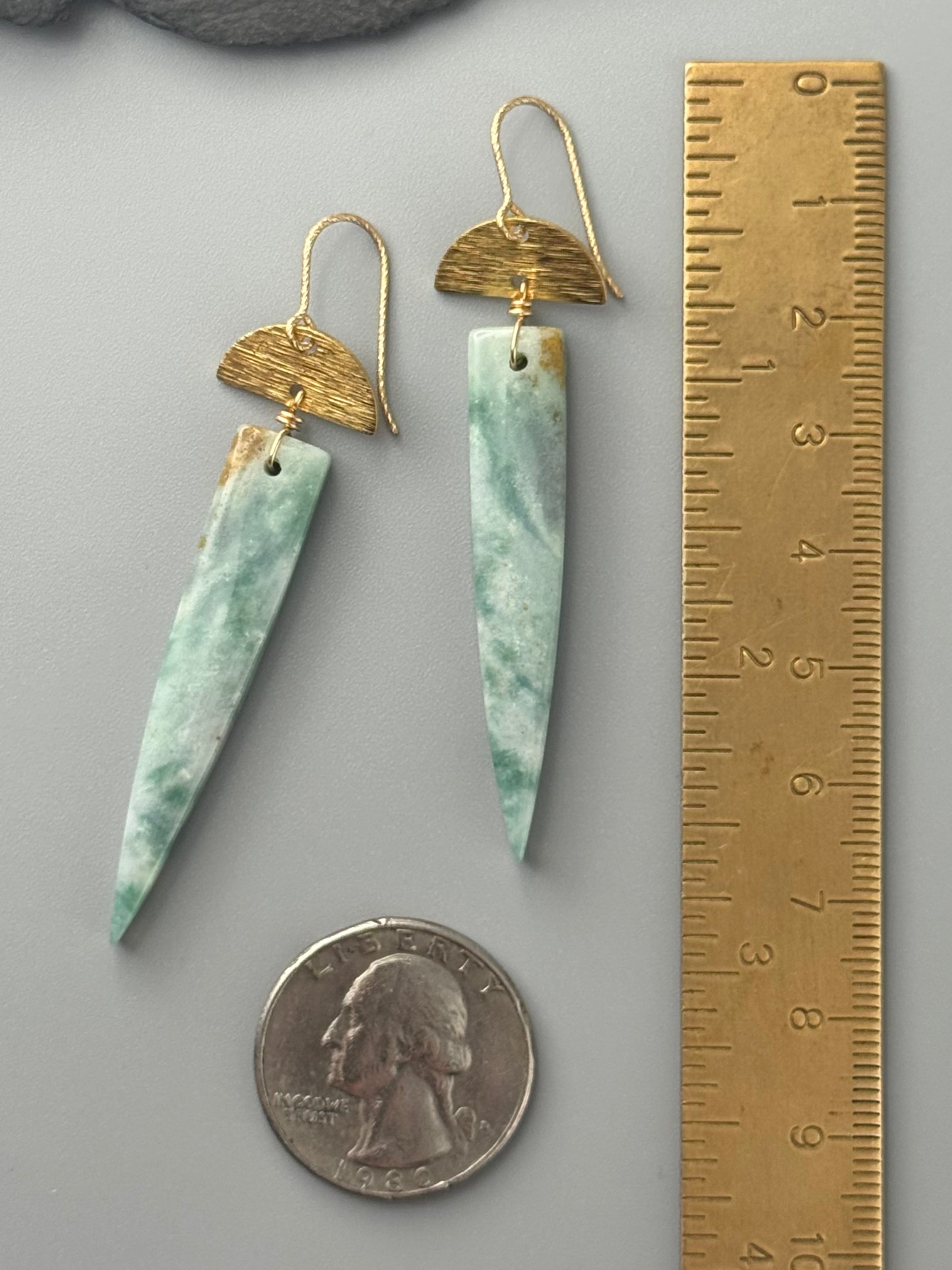 •MOON CAP• green mountain jade + gold earrings
