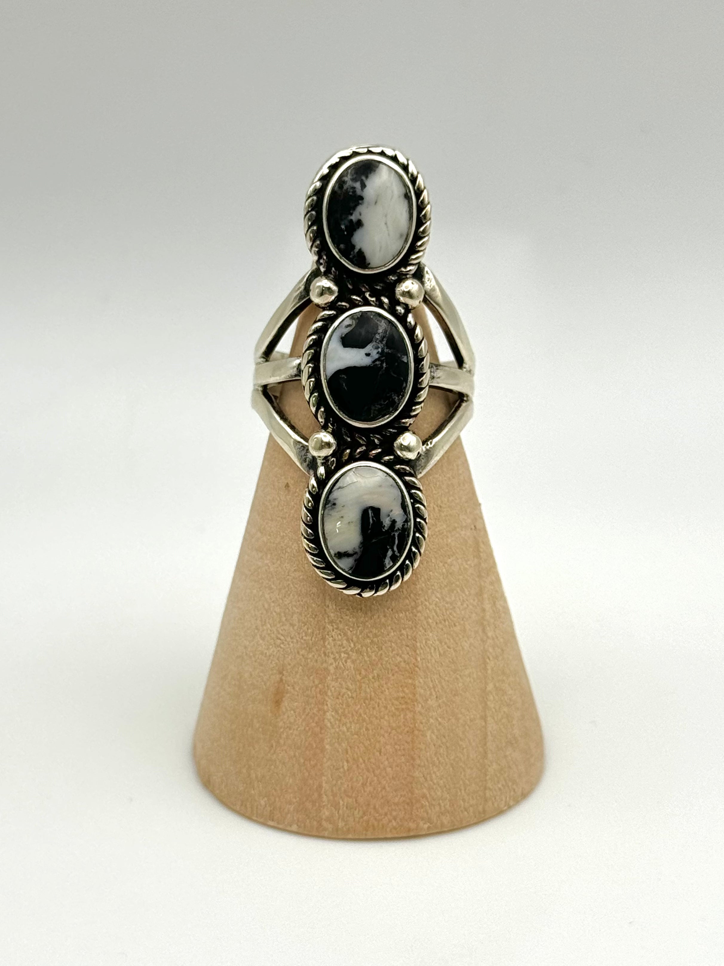 •WHITE BUFFALO TURQUOISE• Navajo silver triple stone ring (size 5)