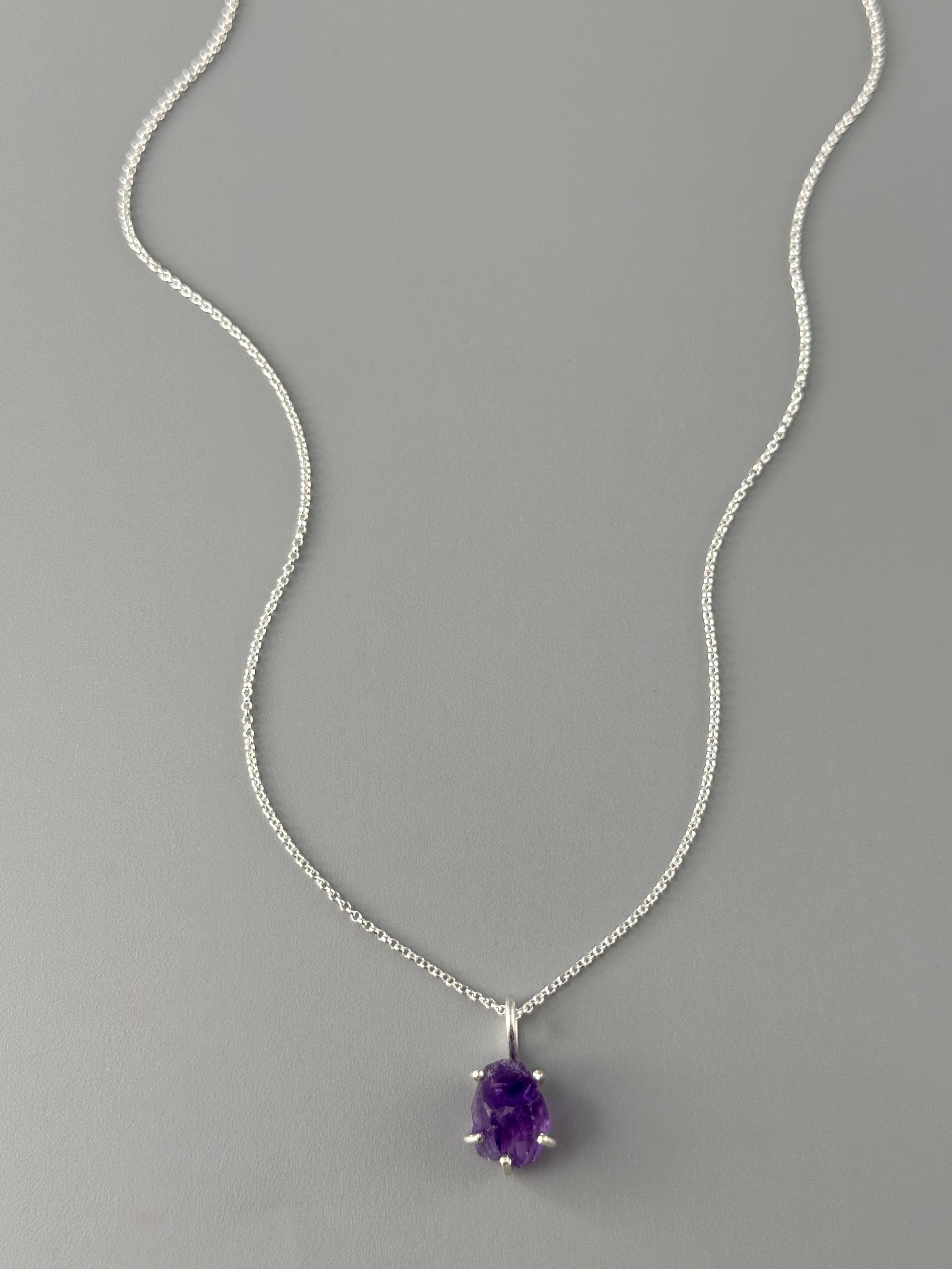 •CRADLE• amethyst + silver necklace (18" long)