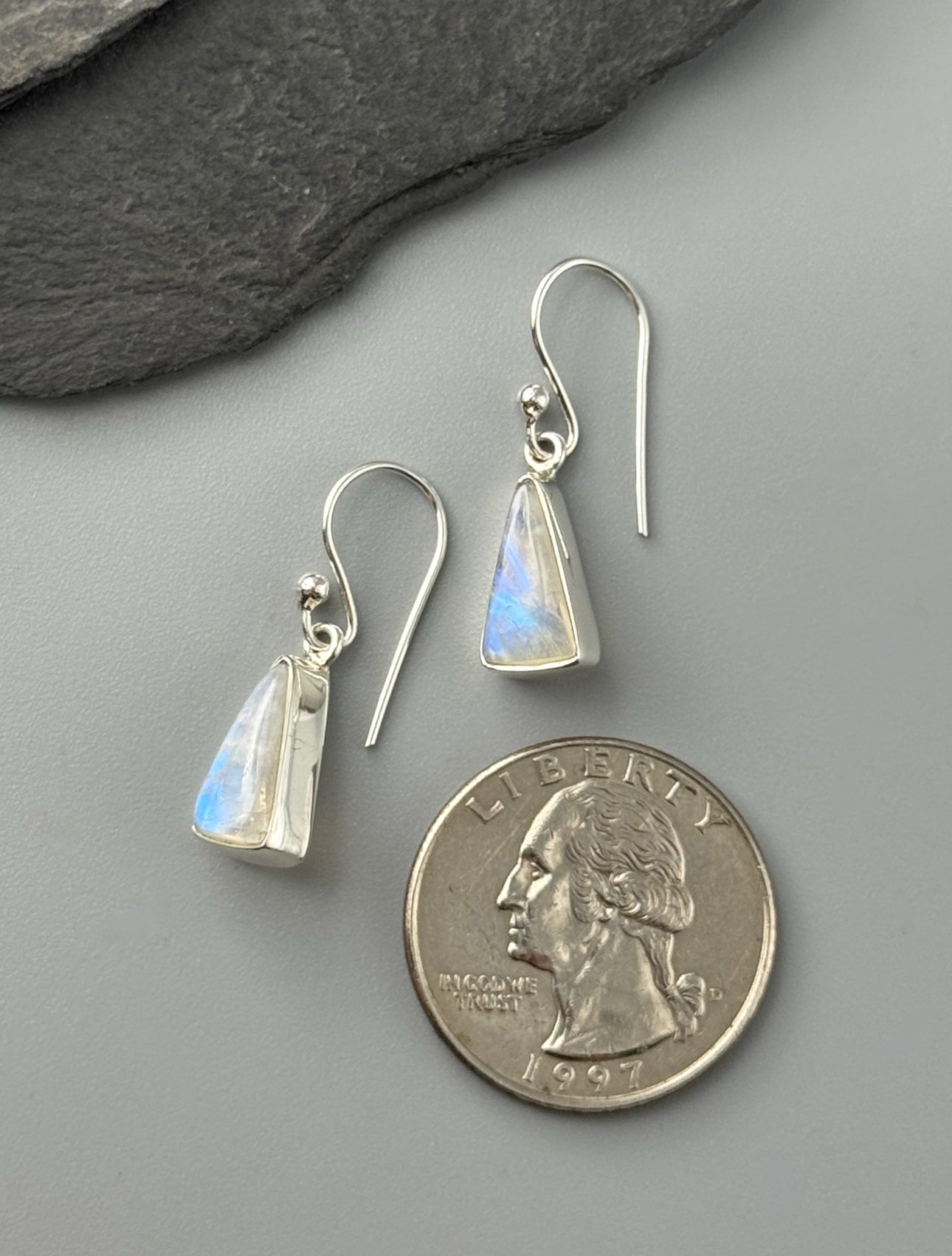 •RAINBOW MOONSTONE - SOFT TRIANGLE• silver dangle earrings