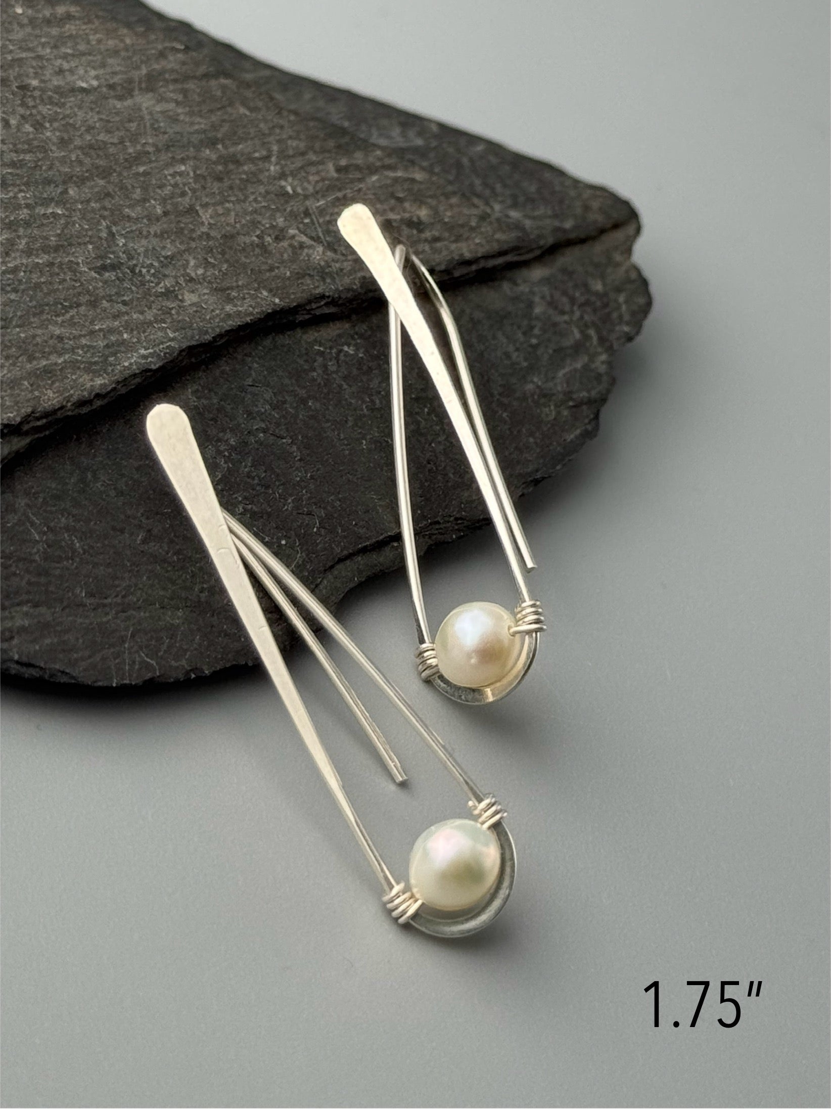 •DEEP DROP THREADER• pearl + silver earrings