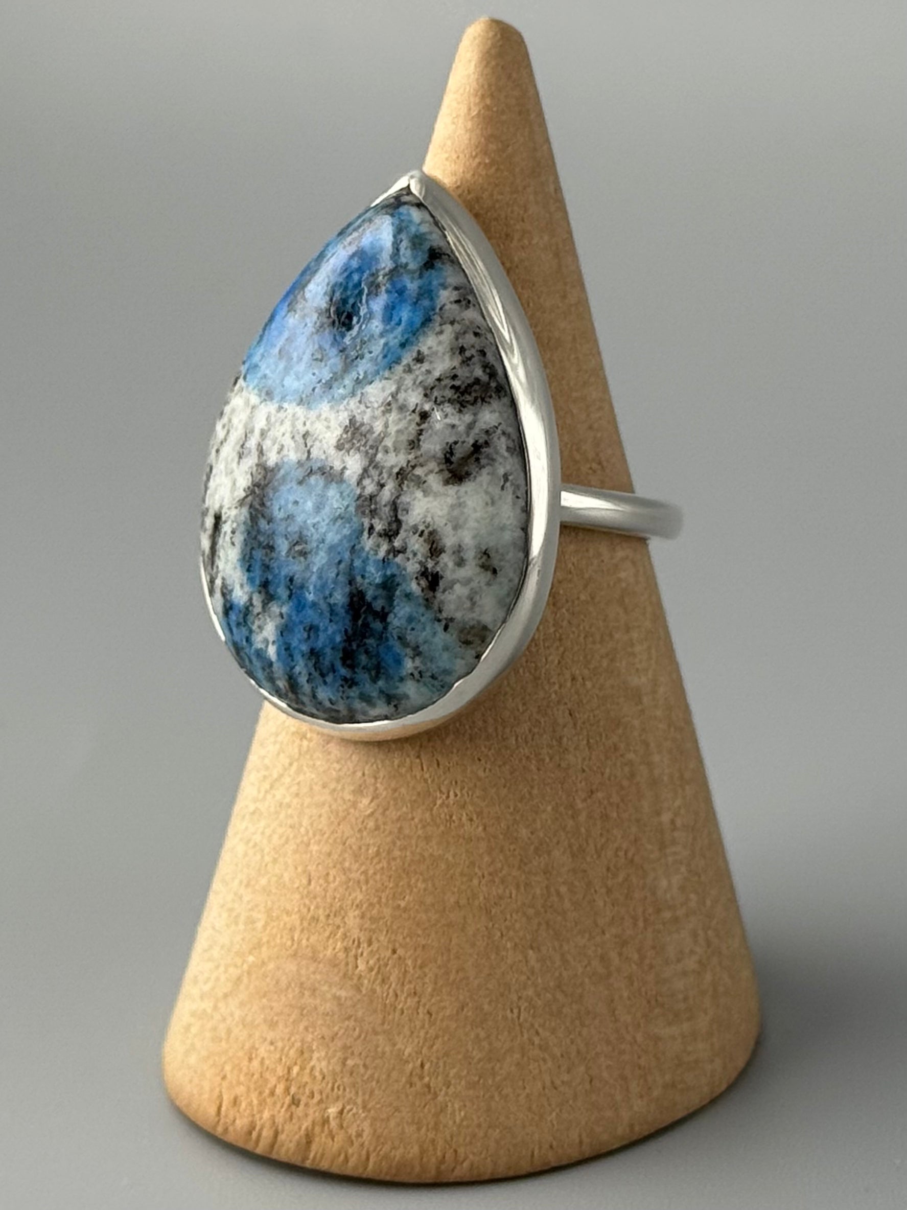 •AZURITE GRANITE - TEAR• simple band silver ring (size 6)