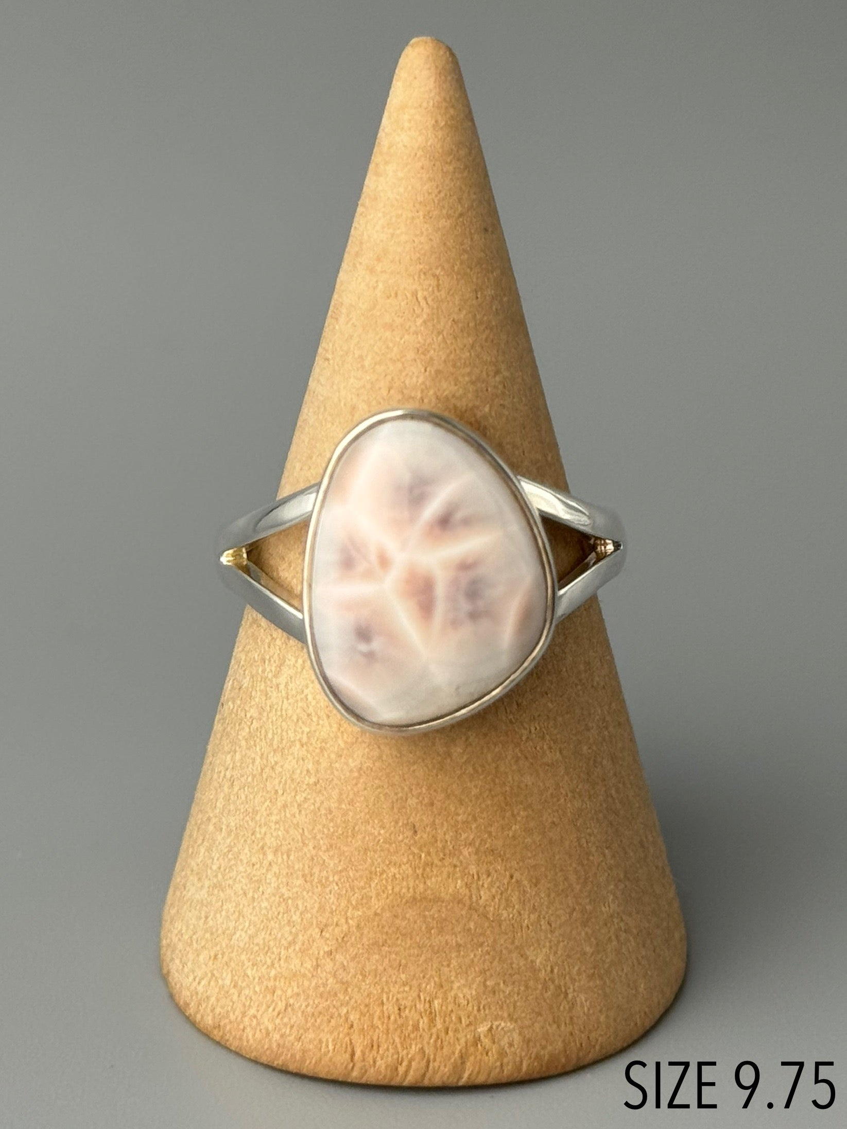 •THOMSONITE - FREEFORM• split band silver ring (various sizes)