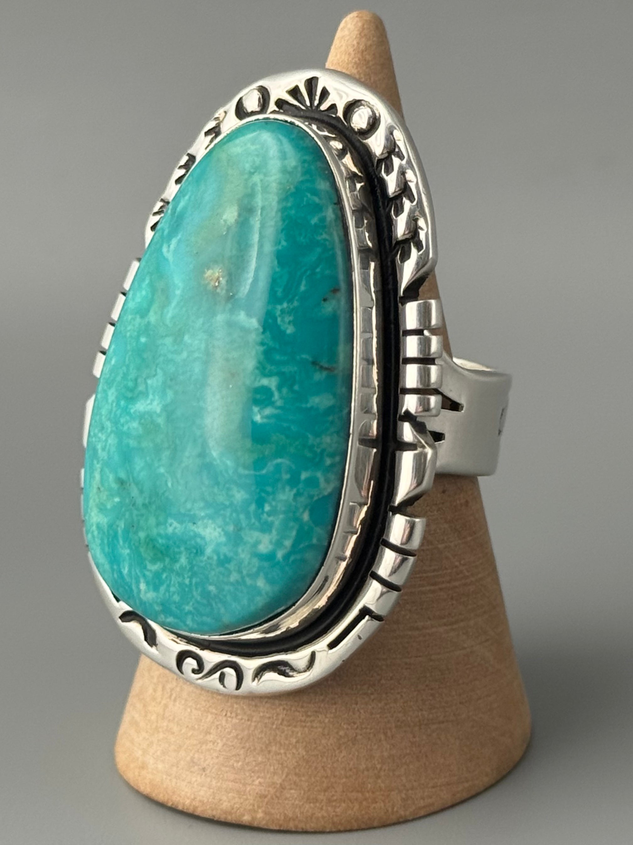 •KINGMAN TURQUOISE - ORENDA• Navajo silver ring (size 9.5)