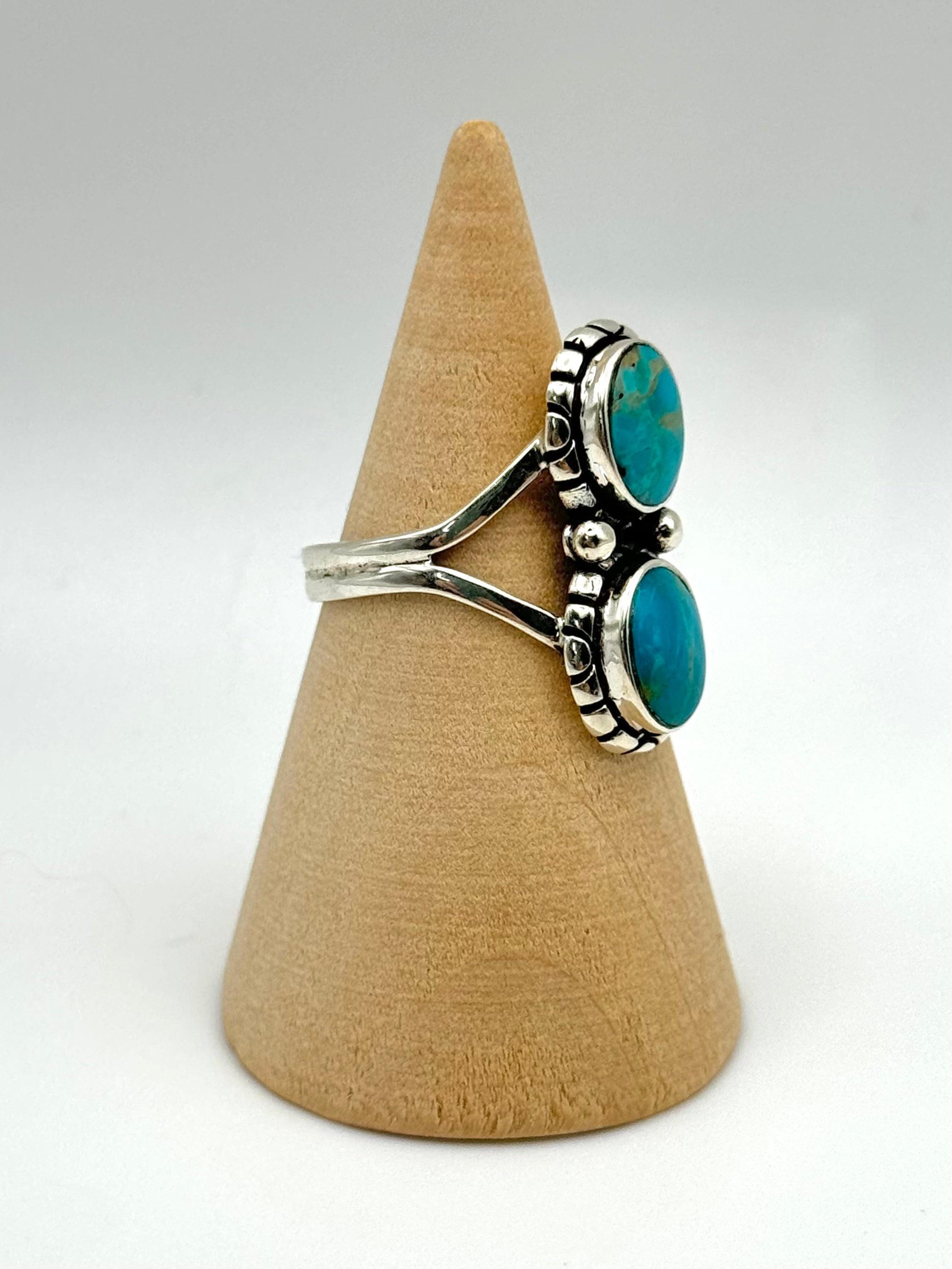 •TURQUOISE• Navajo silver double stone ring (size 7.75)