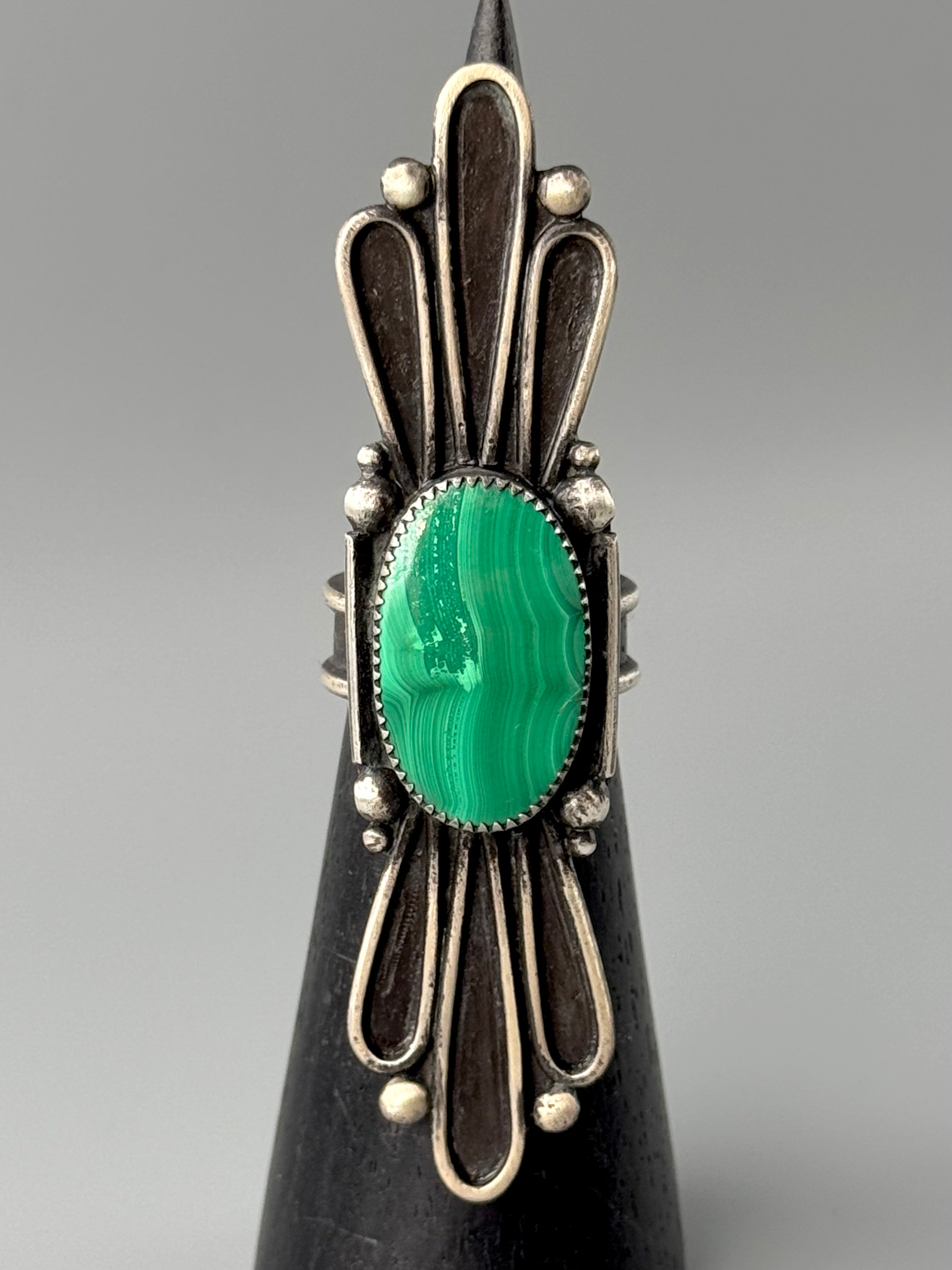 •NOUVEAU NECTAR• malachite + silver ring (size 8.75)