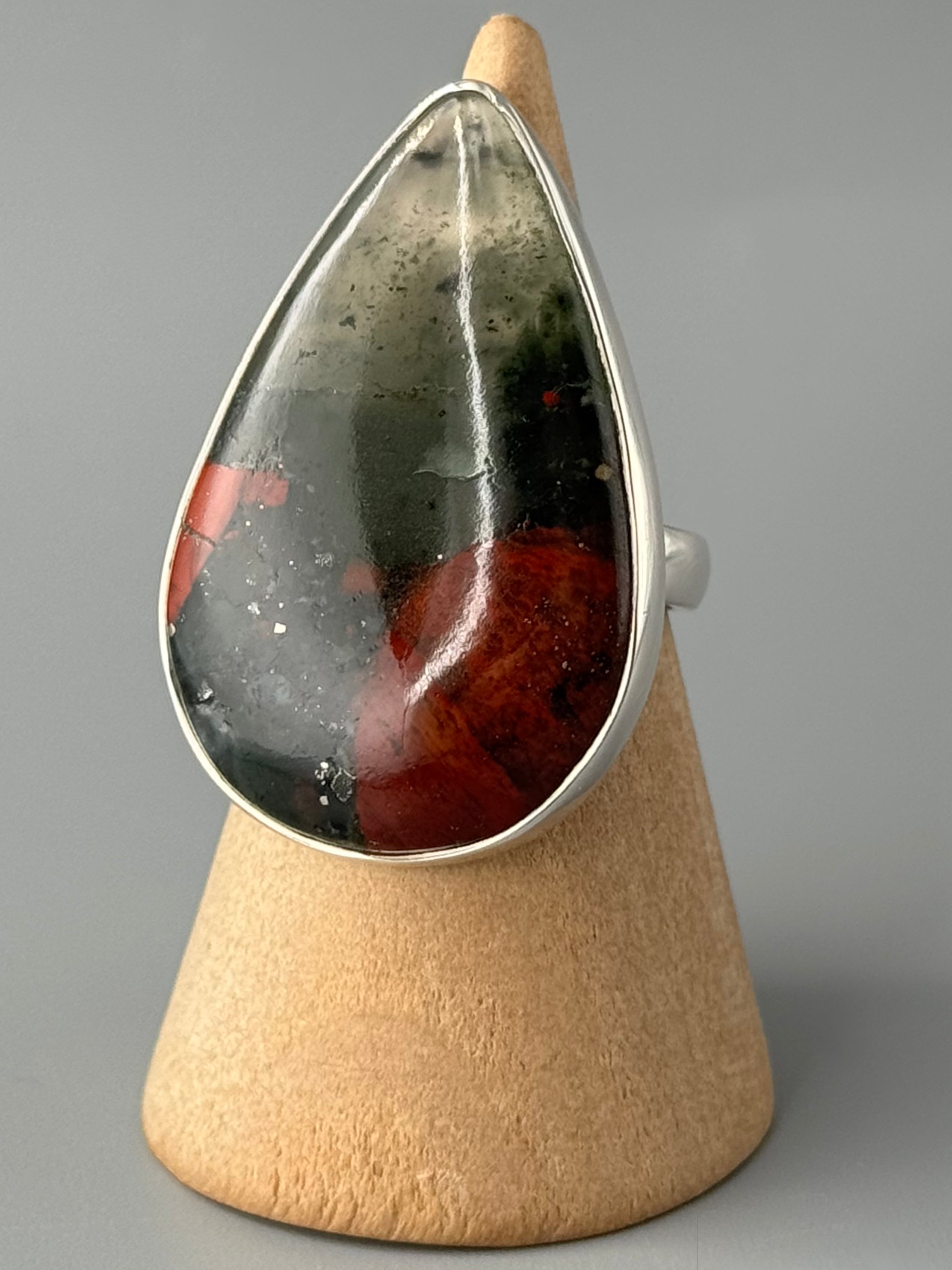 •AFRICAN BLOODSTONE - TEAR• sterling silver ring (size 7)