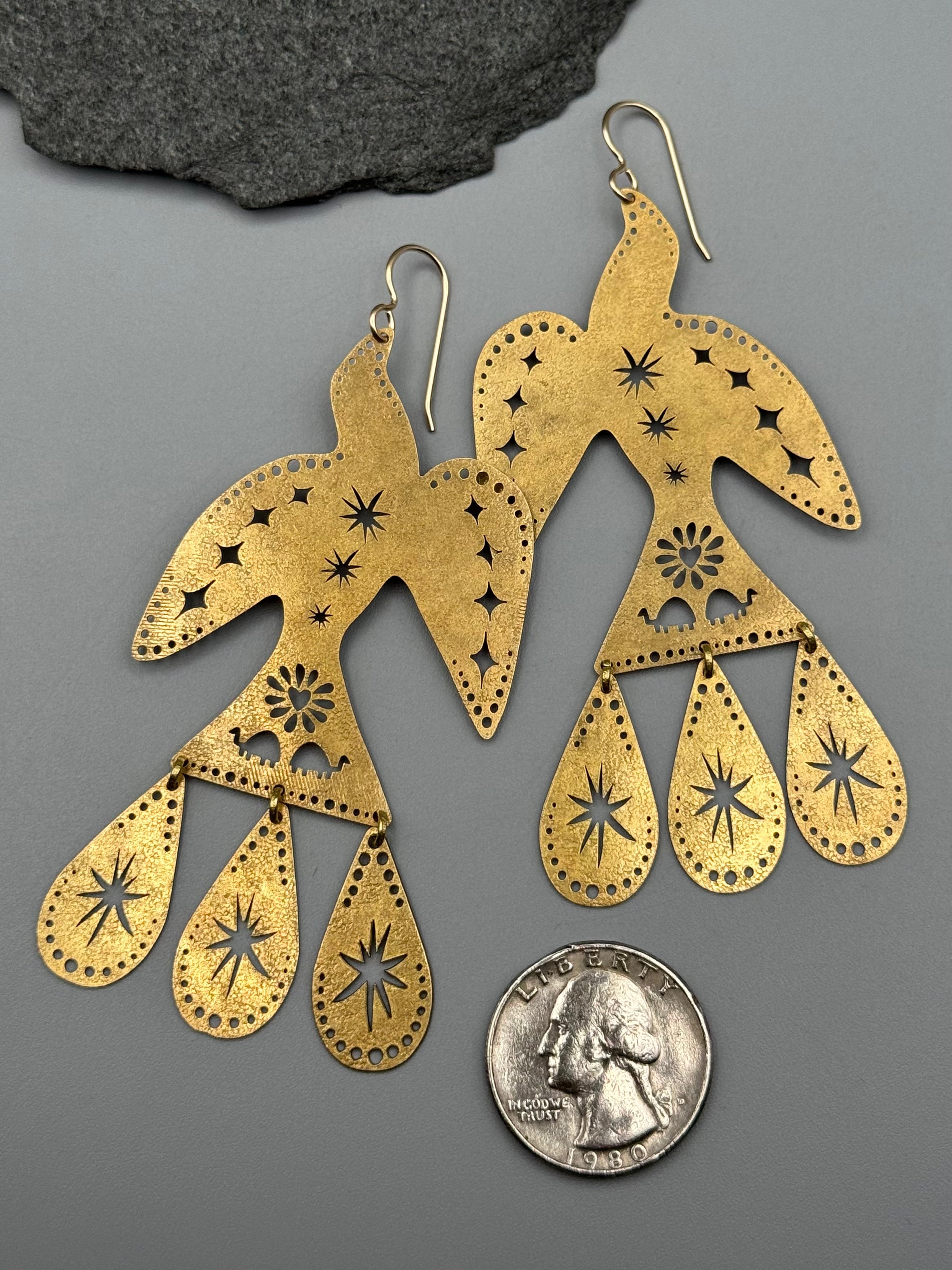 •SLOW DIVE• gold dangle earrings