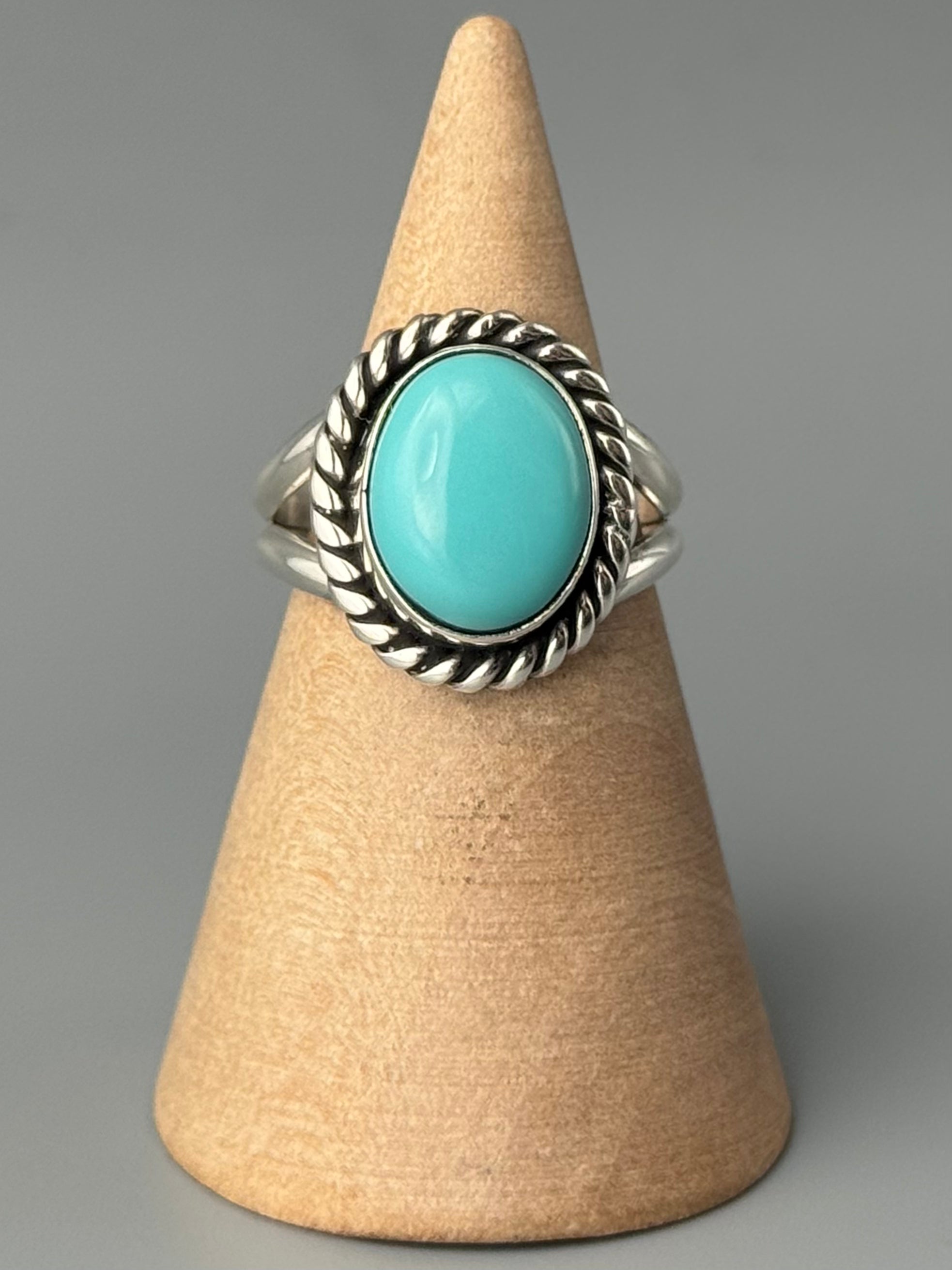•EGYPTIAN TURQUOISE - KÉ• Navajo silver ring (size 7.25)