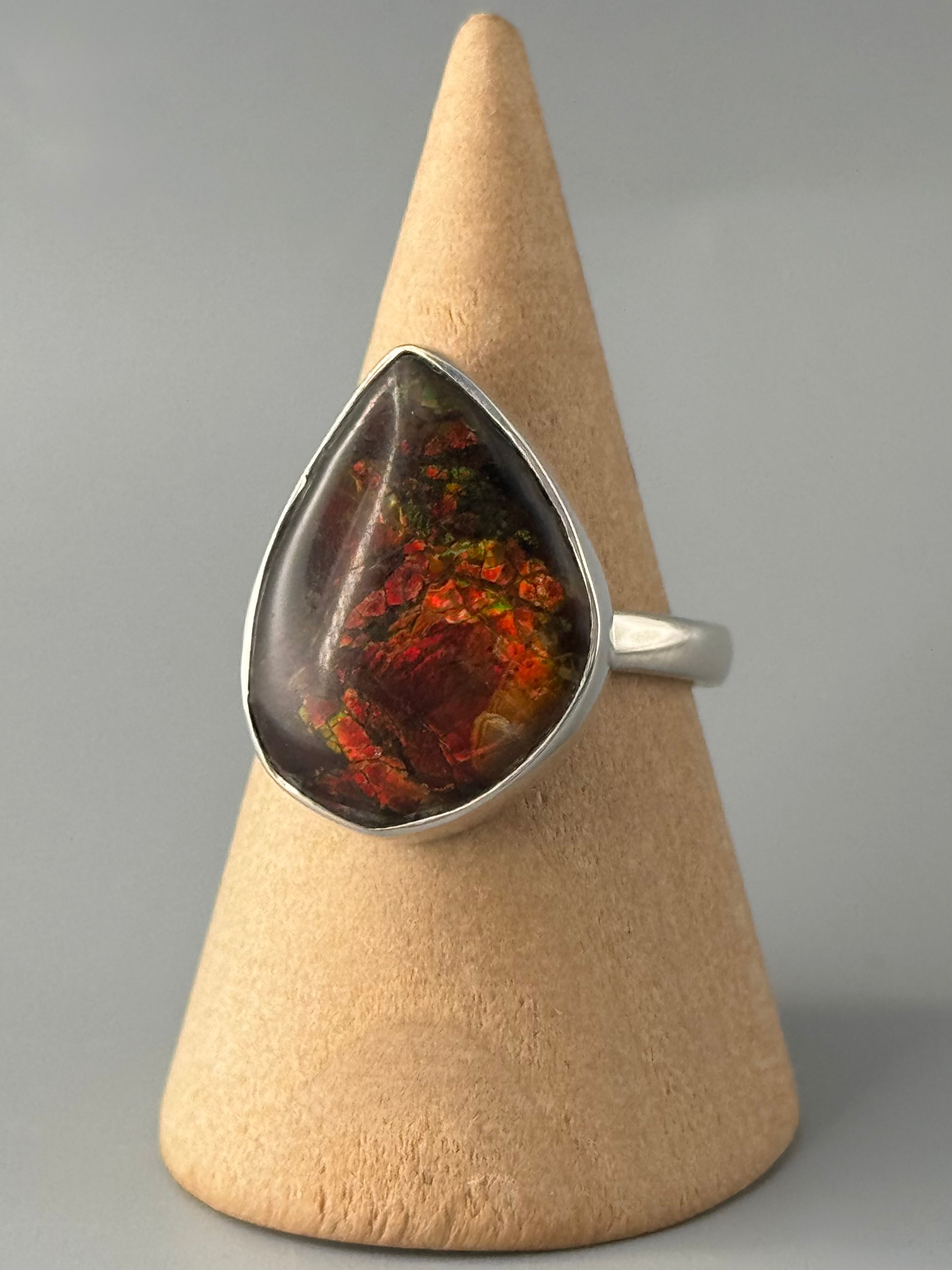 •AMMOLITE - ORGANIC TEAR• sterling silver ring (size 9.75)
