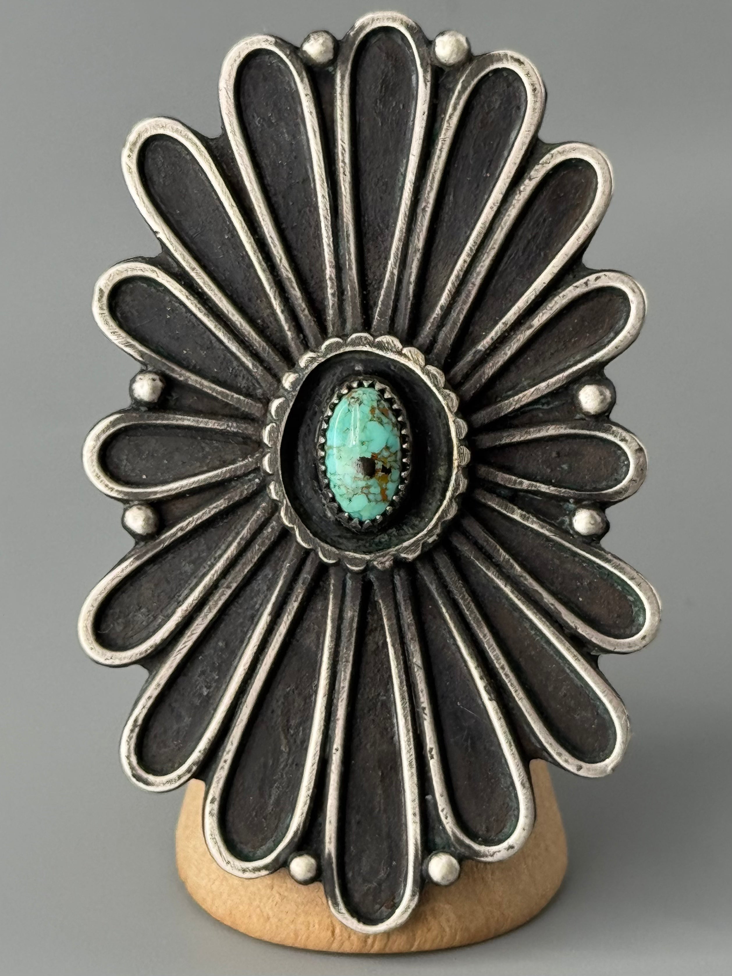 •NOUVEAU BLOOM• turquoise + silver ring (size 7.5)