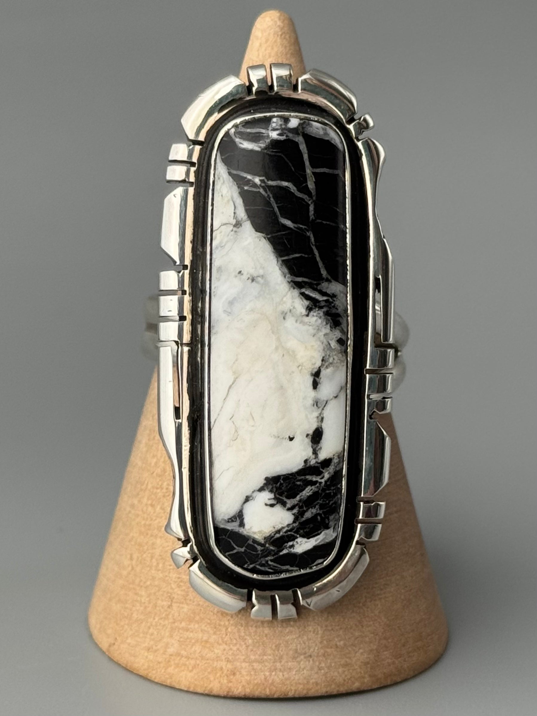 •WHITE BUFFALO TURQUOISE - STORM• Navajo adjustable silver ring