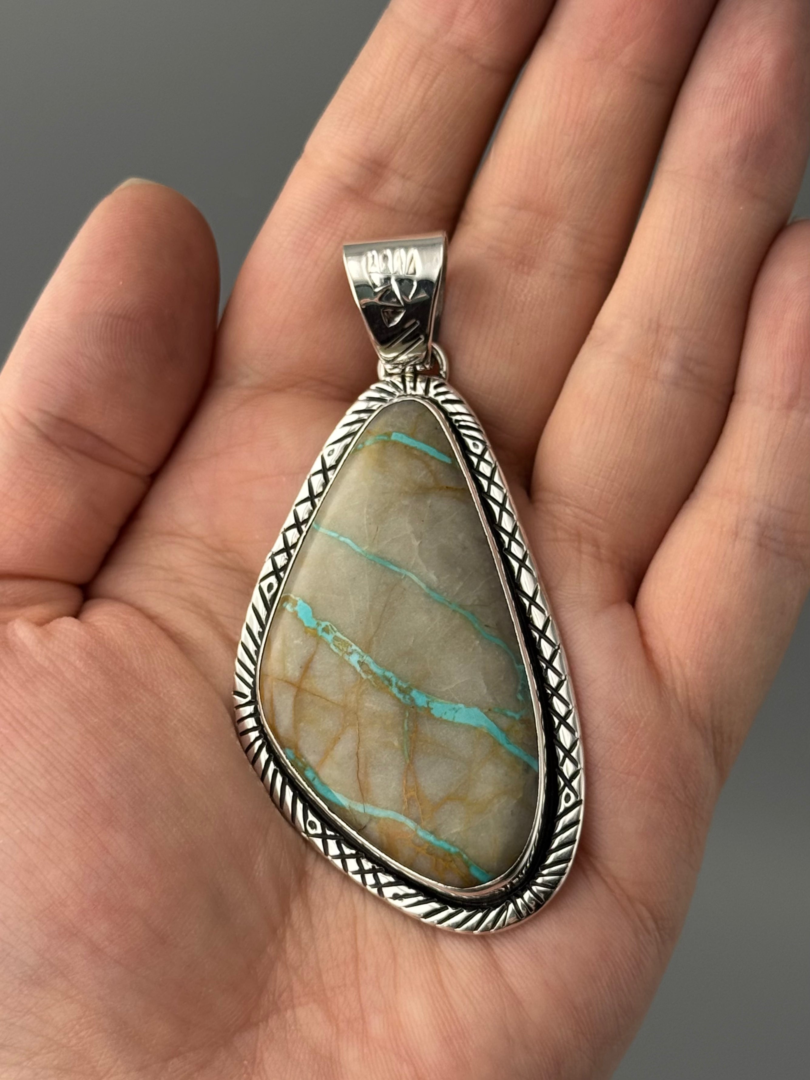•ROYSTON RIBBON TURQUOISE - SNAKE WISDOM• Navajo sterling silver pendant