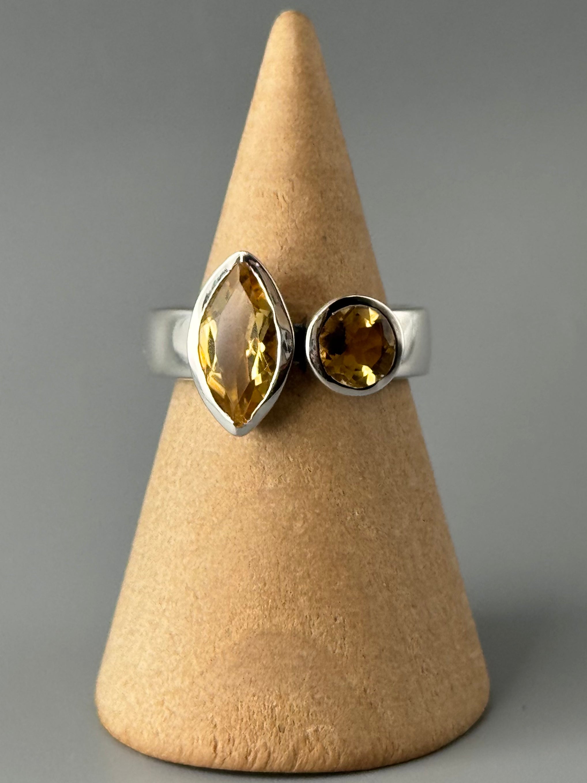 •CITRINE - CIRQUE• sterling silver ring (various sizes)