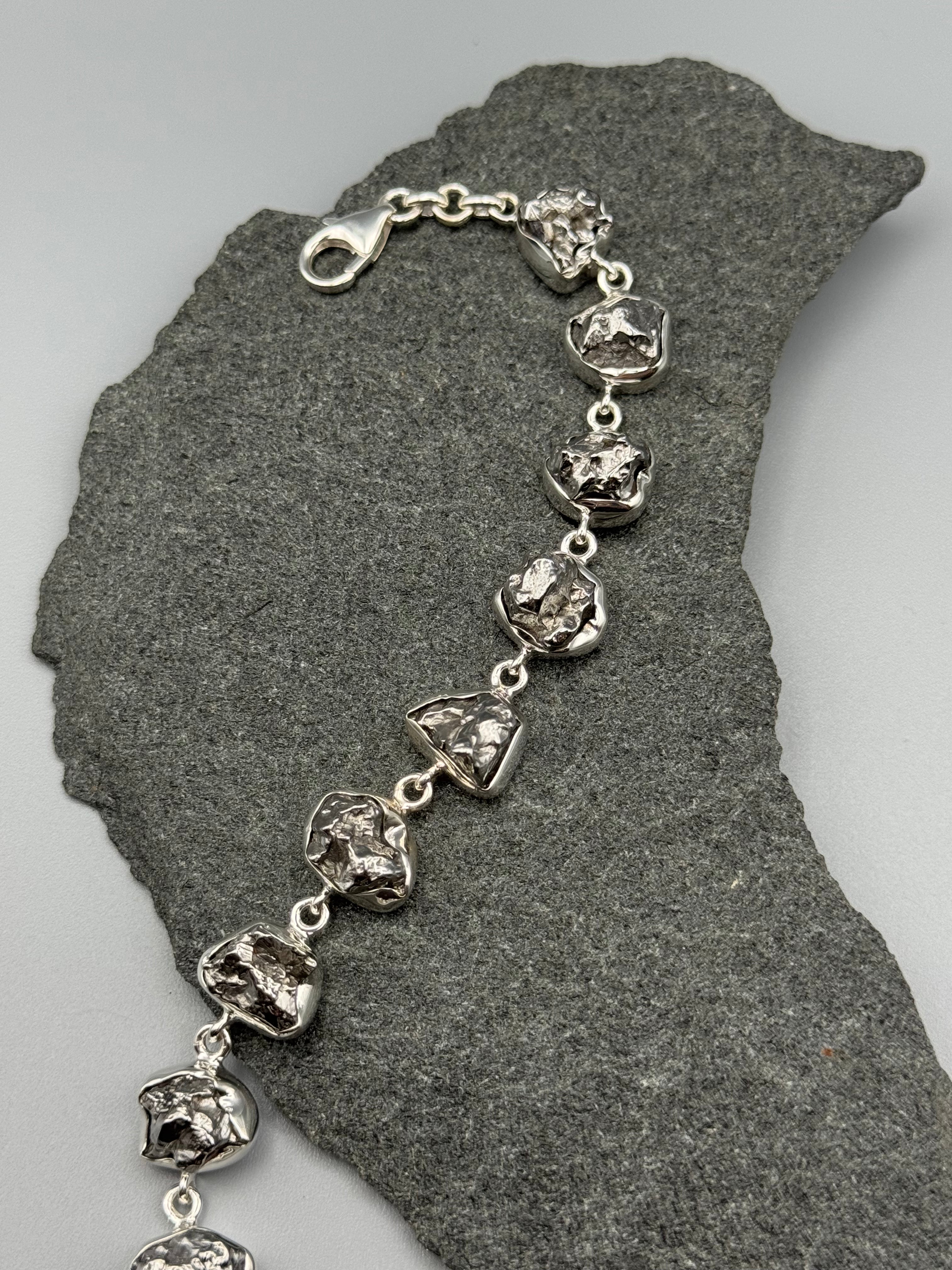 •METEORITE• linked silver bracelet (7.25" - 9")
