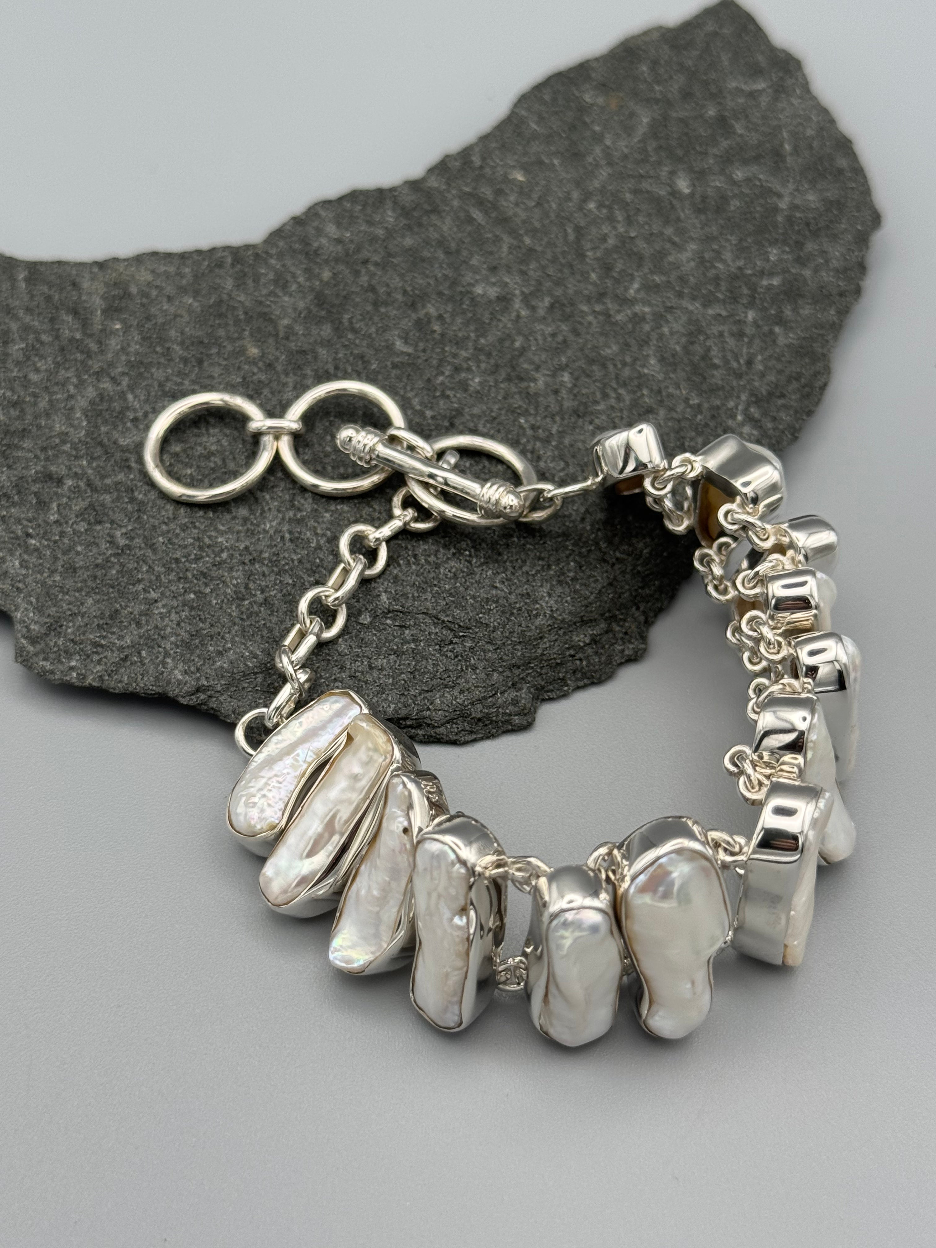 •FRESHWATER PEARL• linked silver bracelet (7" - 8.5")