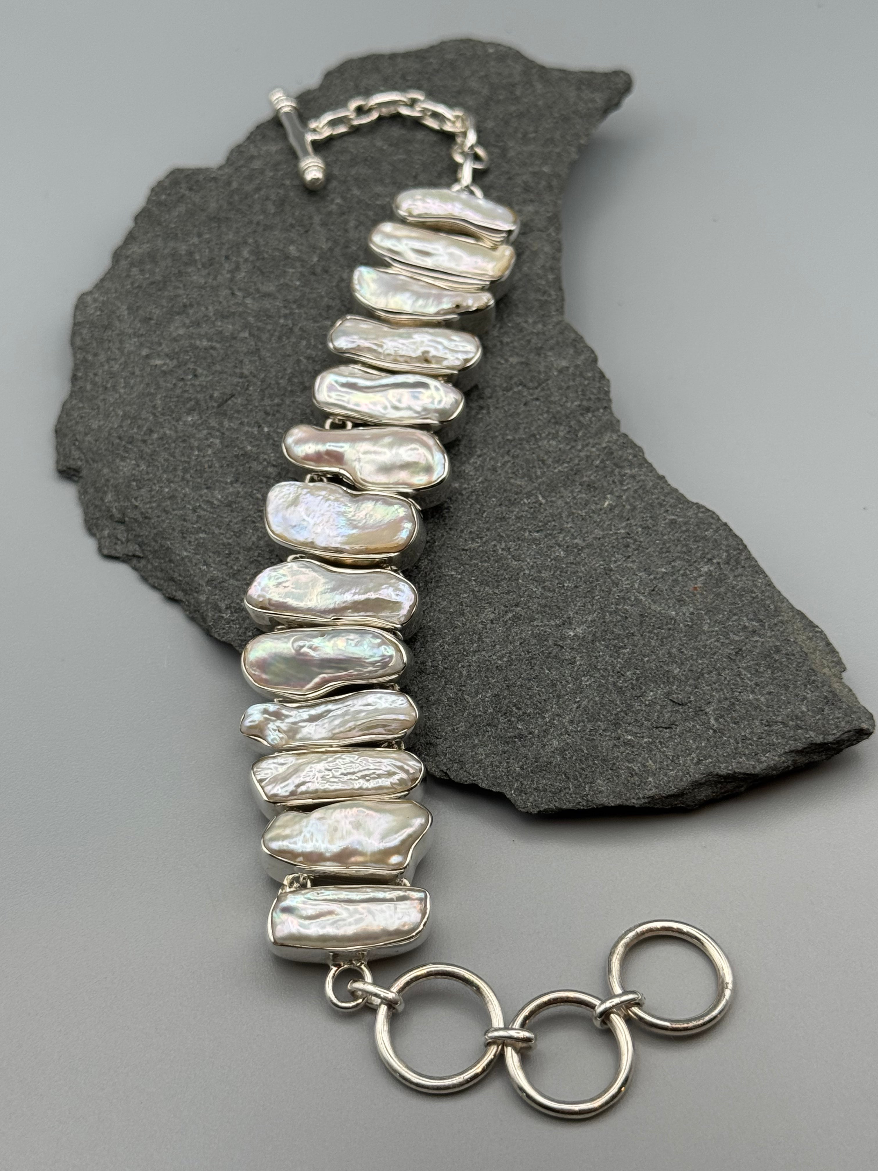 •FRESHWATER PEARL• linked silver bracelet (7" - 8.5")