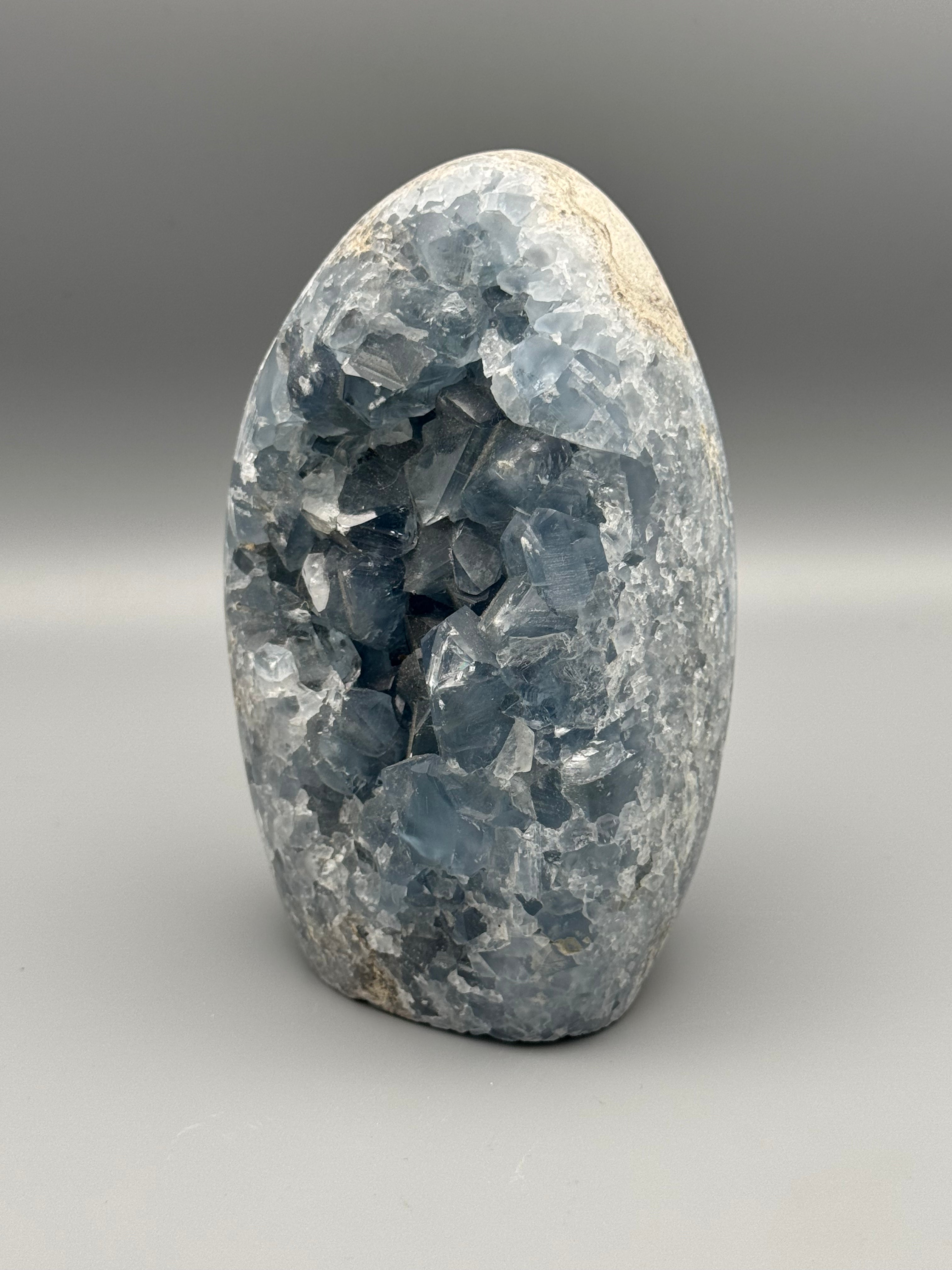 •CELESTITE• stone freeform
