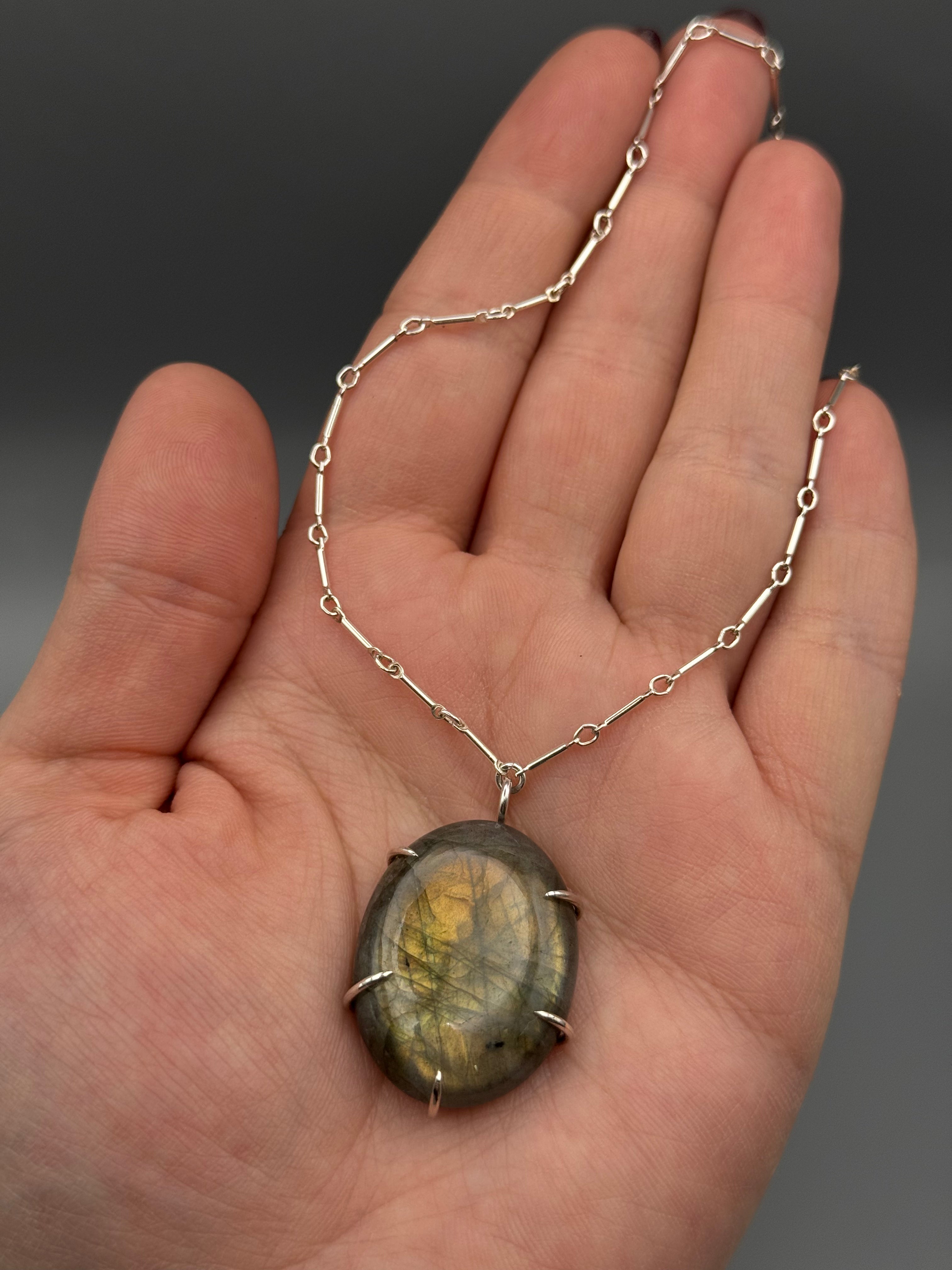 •LABRADORITE - OVAL• sterling silver necklace (18" long)