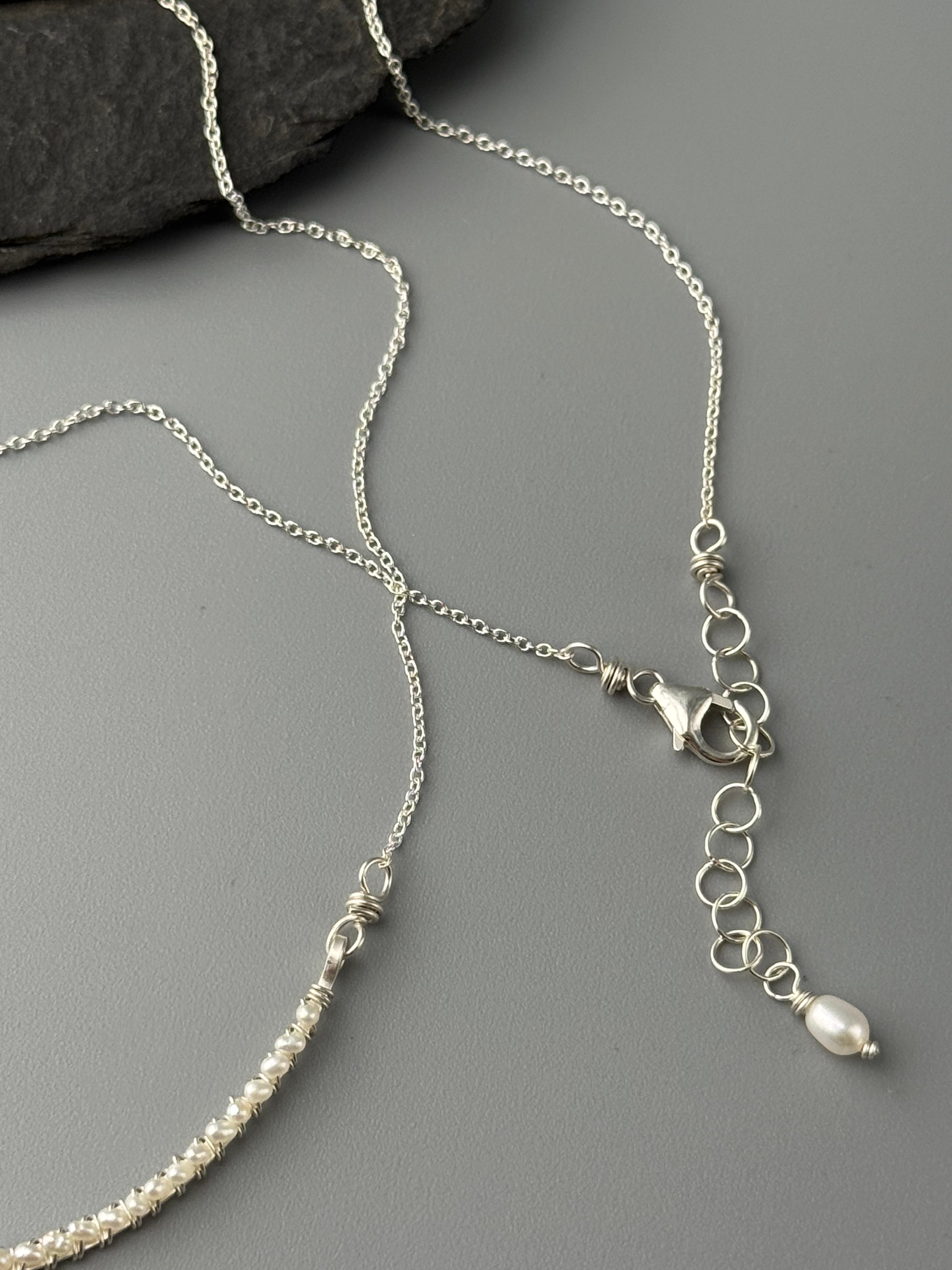 •ADORNED CURVED BAR• pearl + silver necklace