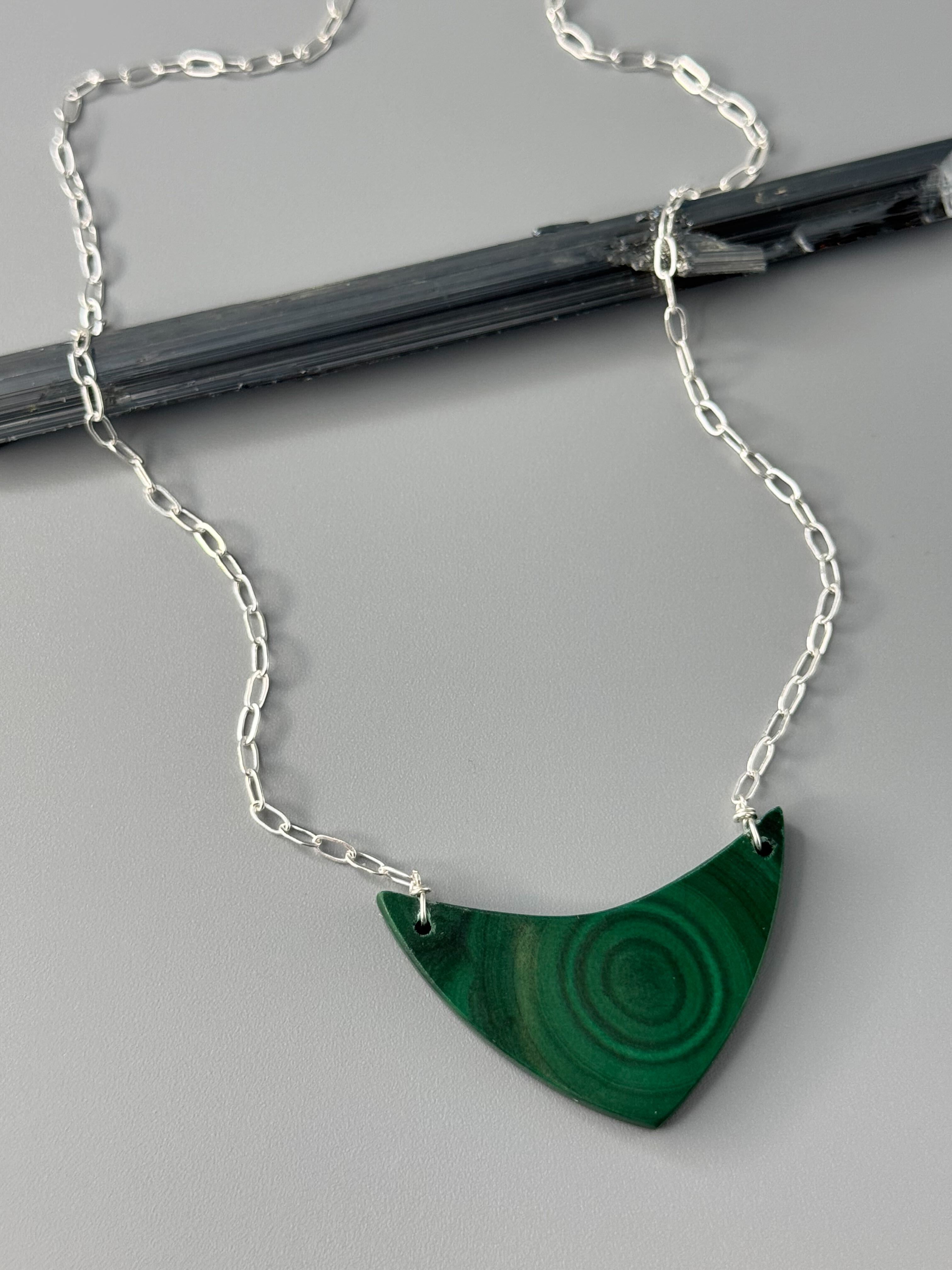 •AEON• malachite + silver necklace (16"-18" long