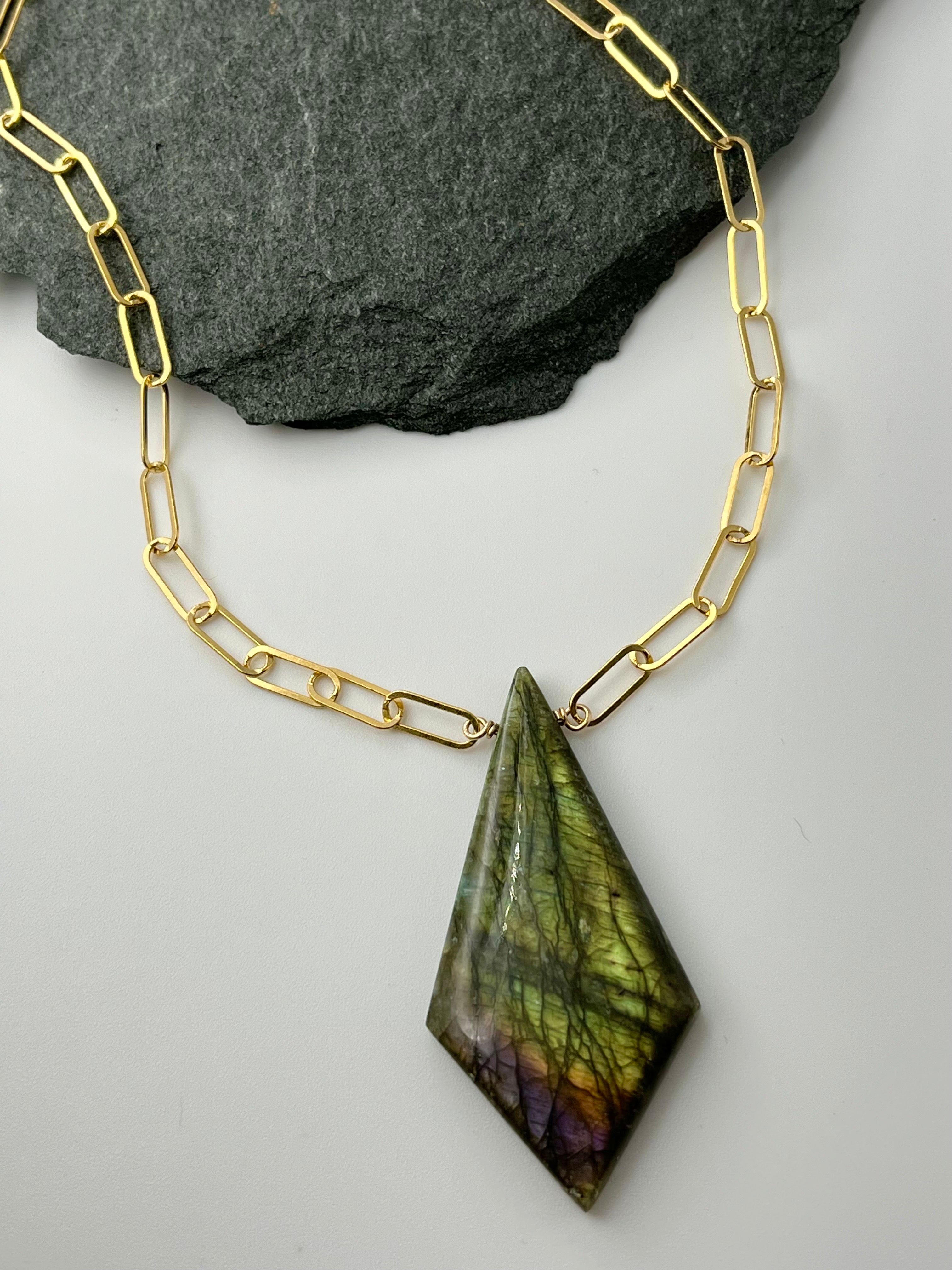 •AEON• labradorite kite + gold necklace (18"-20" long)