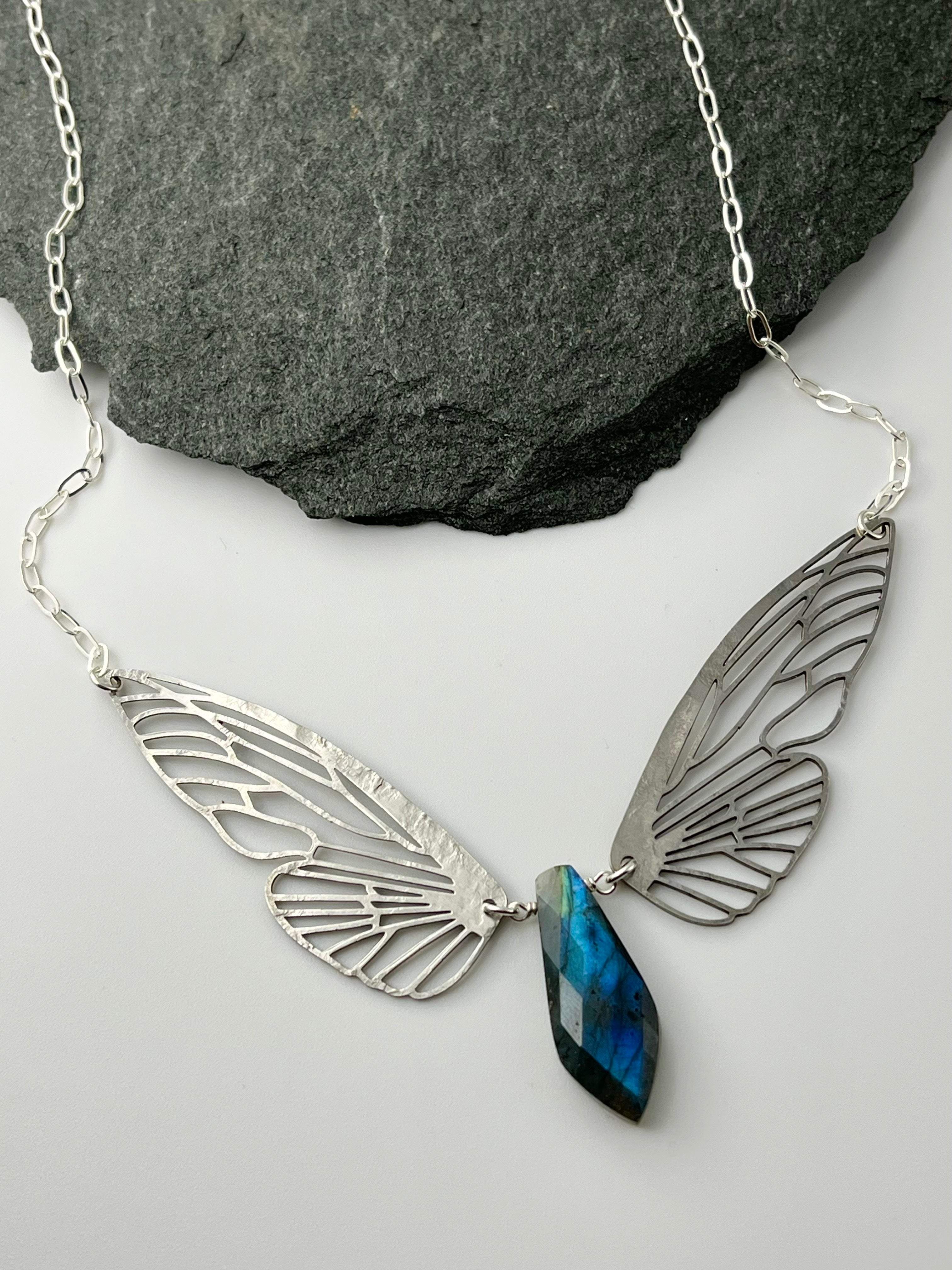 •METAMORPH• labradorite + silver necklace (18"-20" long)