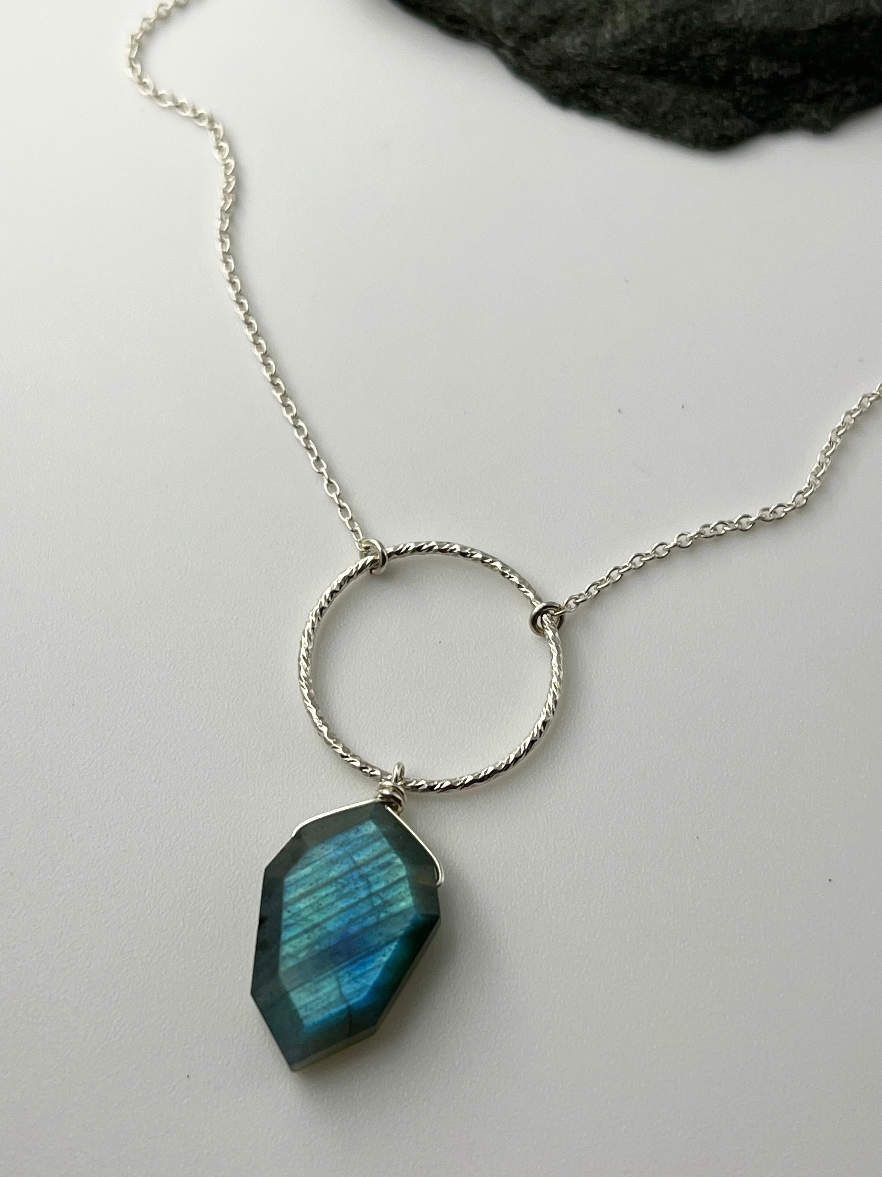 •LUNA• labradorite petal + silver necklace (16"-18" long)