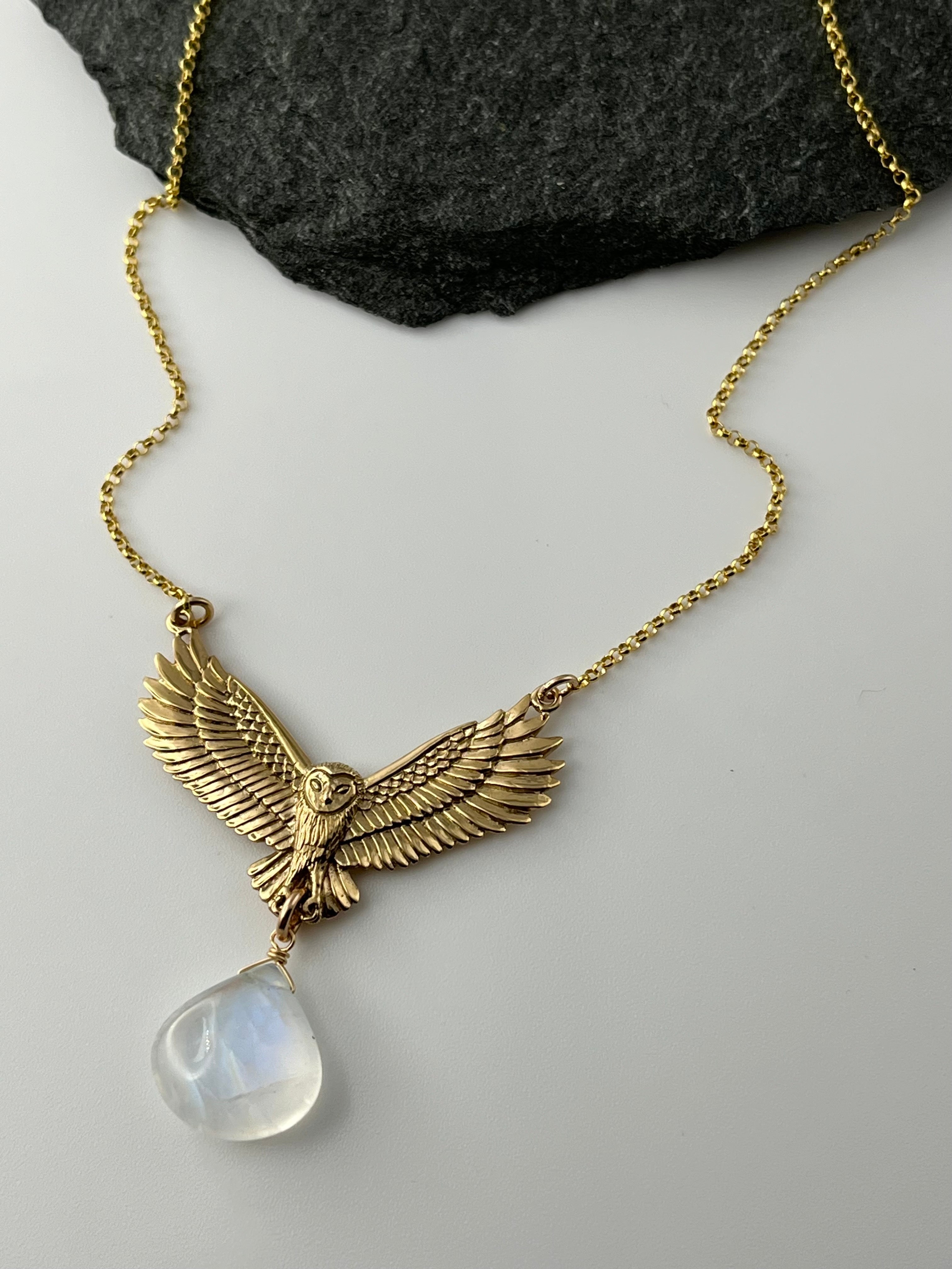 •SUEÑO• rainbow moonstone + owl gold necklace (18"-20" long)