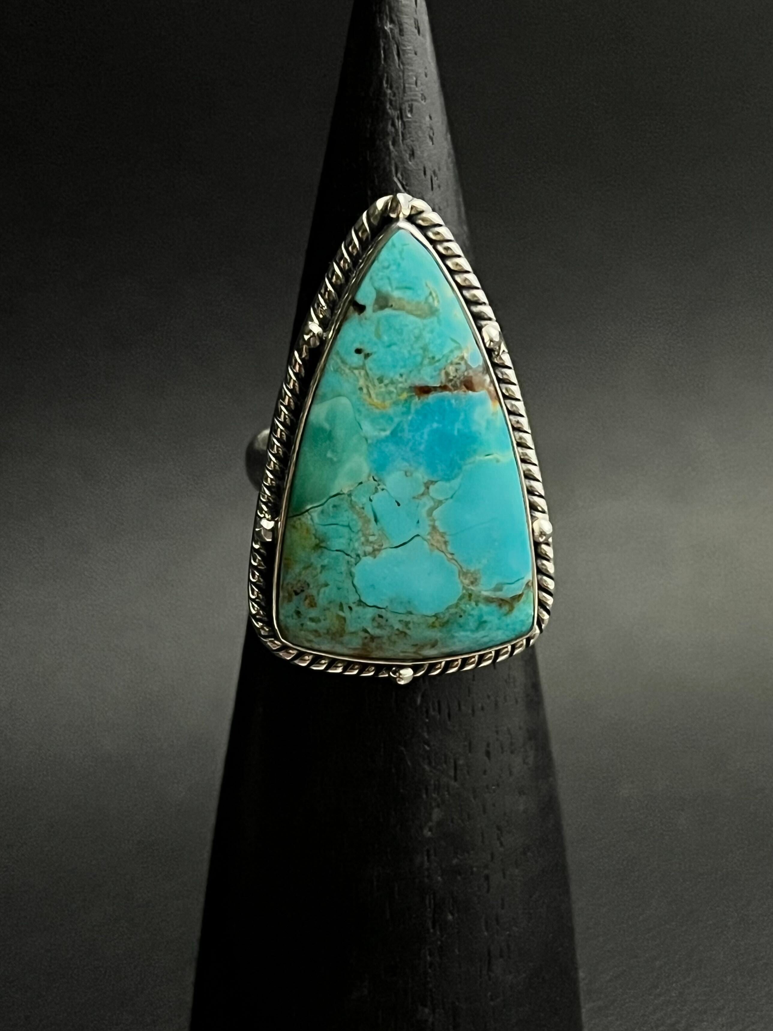 •SPEARHEAD• turquoise + silver ring - size 9