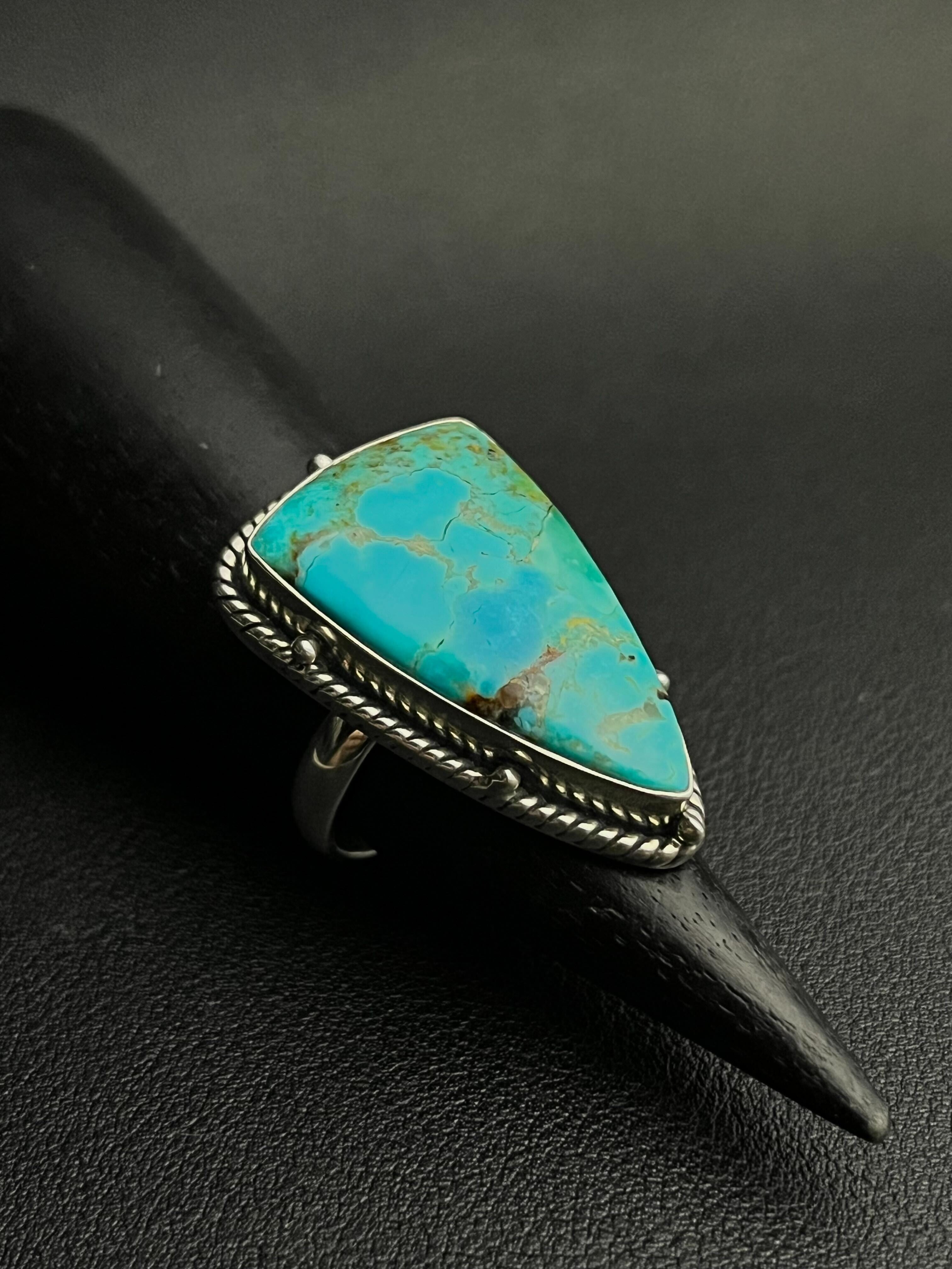 •SPEARHEAD• turquoise + silver ring - size 9