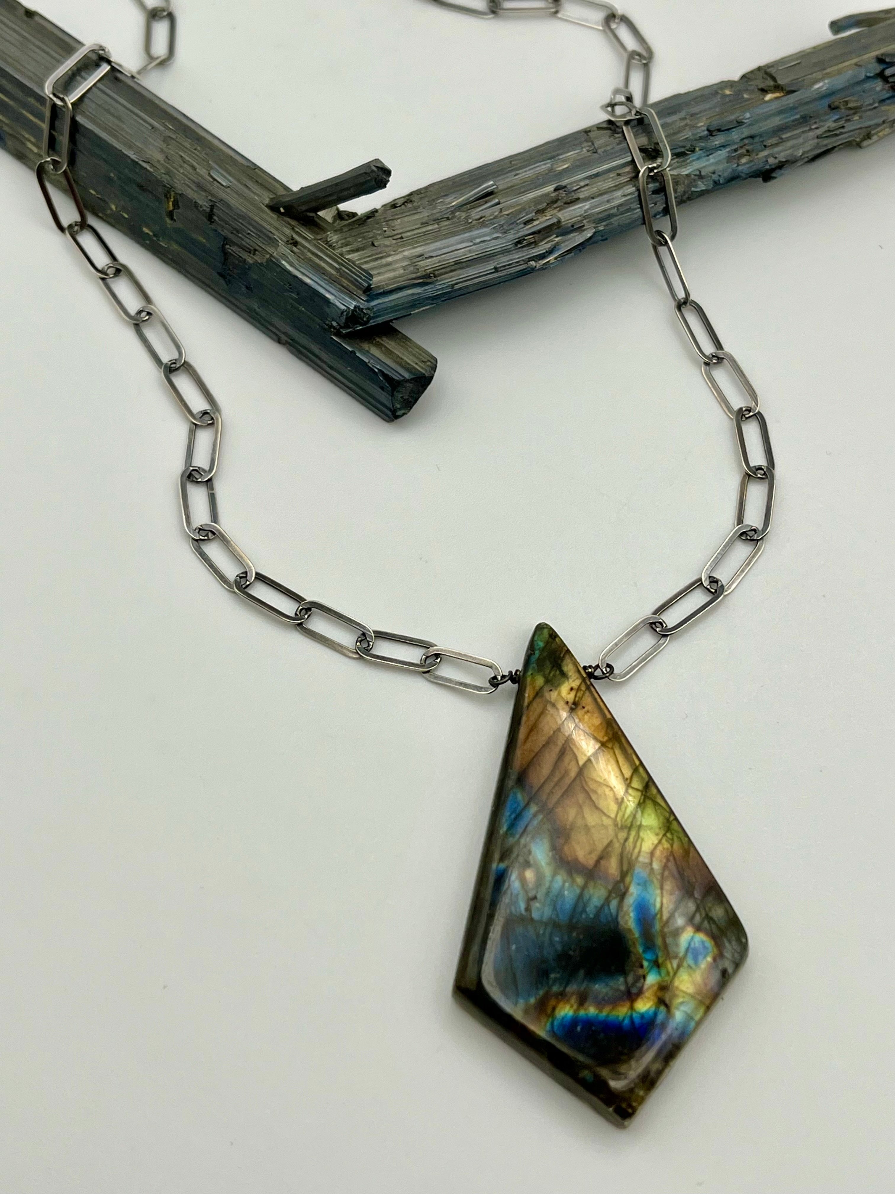 •AEON• labradorite + oxidized silver necklace (18"-20" long)