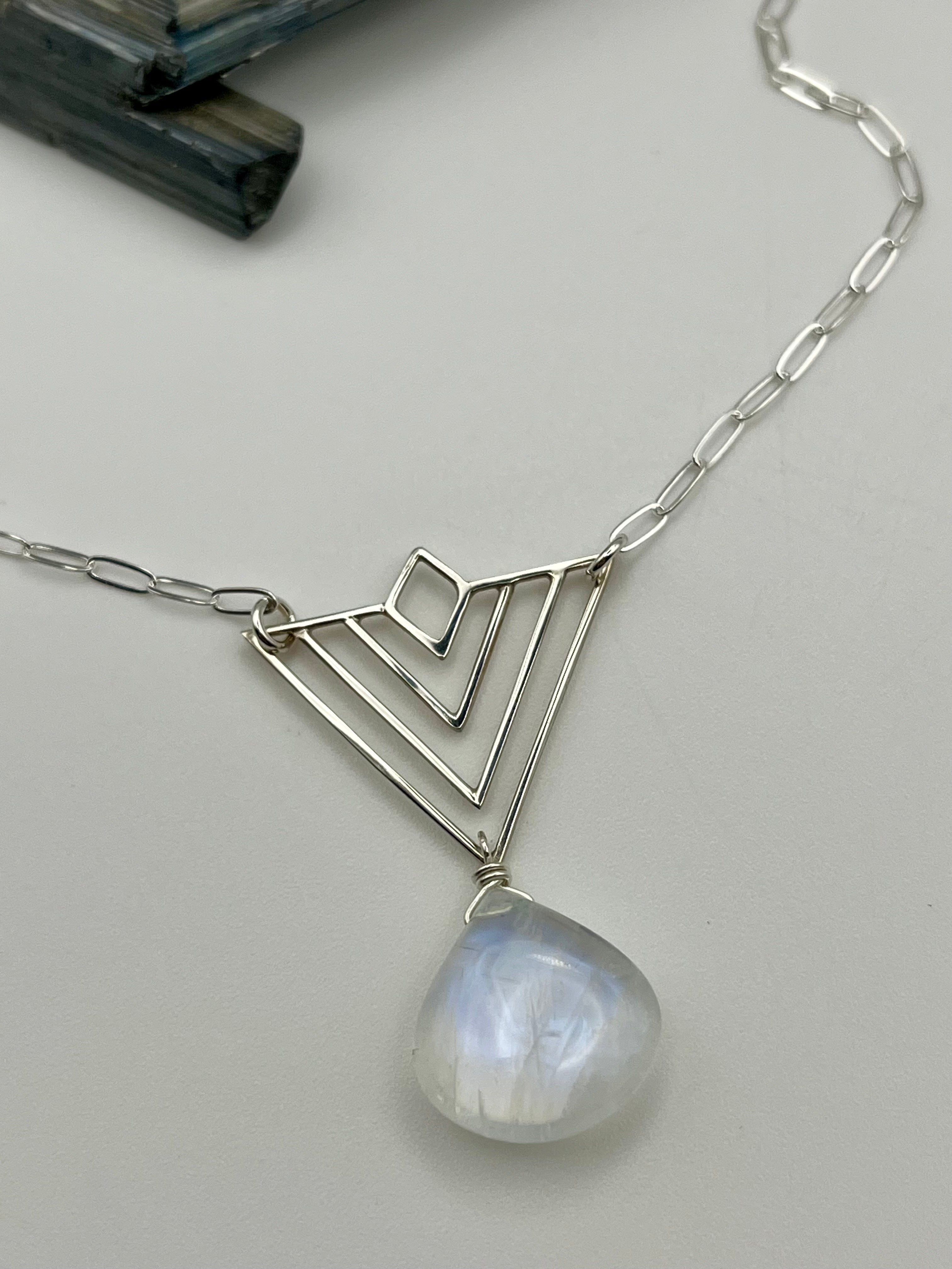 •INVOKE• rainbow moonstone + silver necklace (18"-20" long)