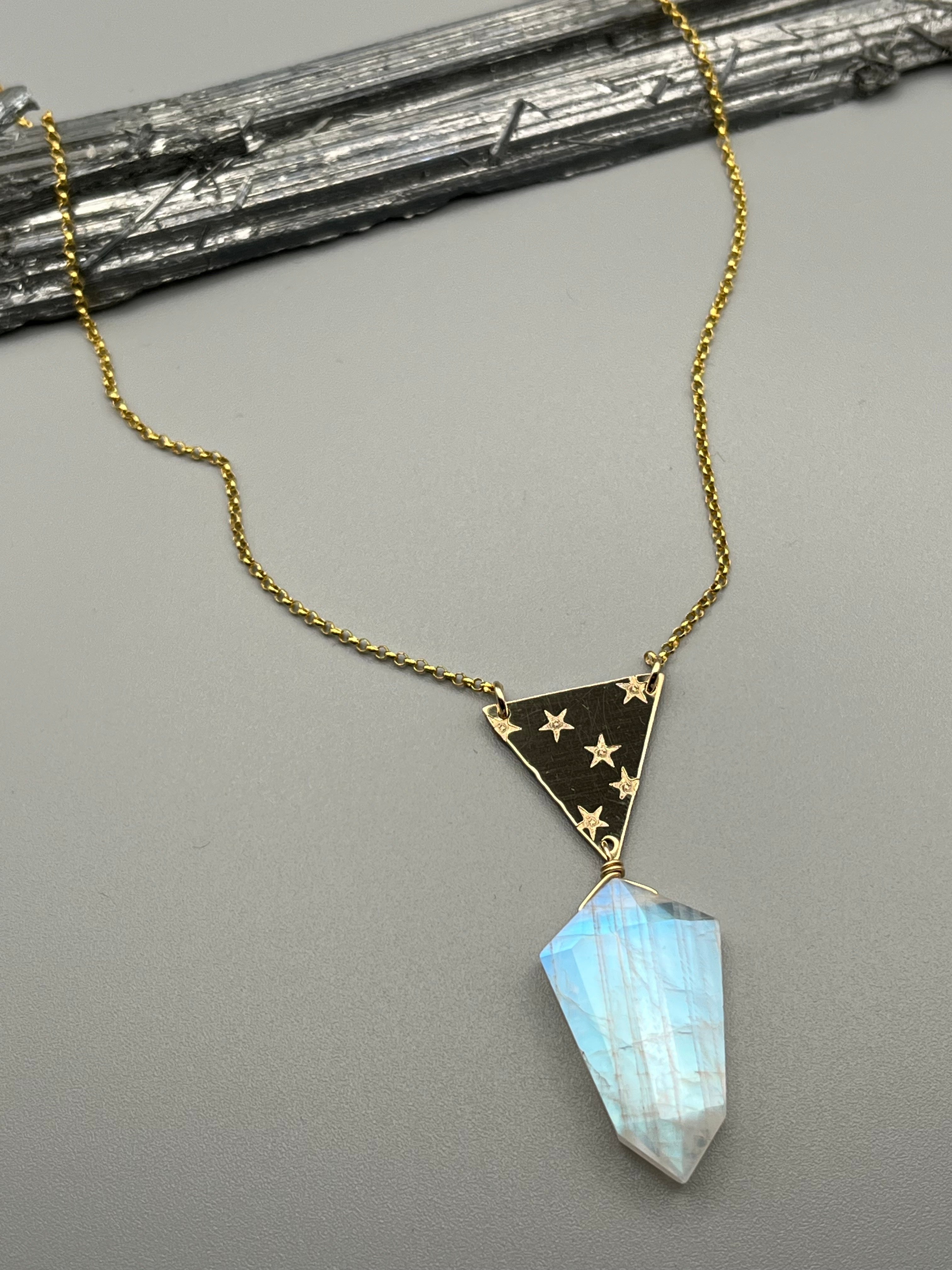 •INVOKE• rainbow moonstone + gold necklace (18"-20" long)