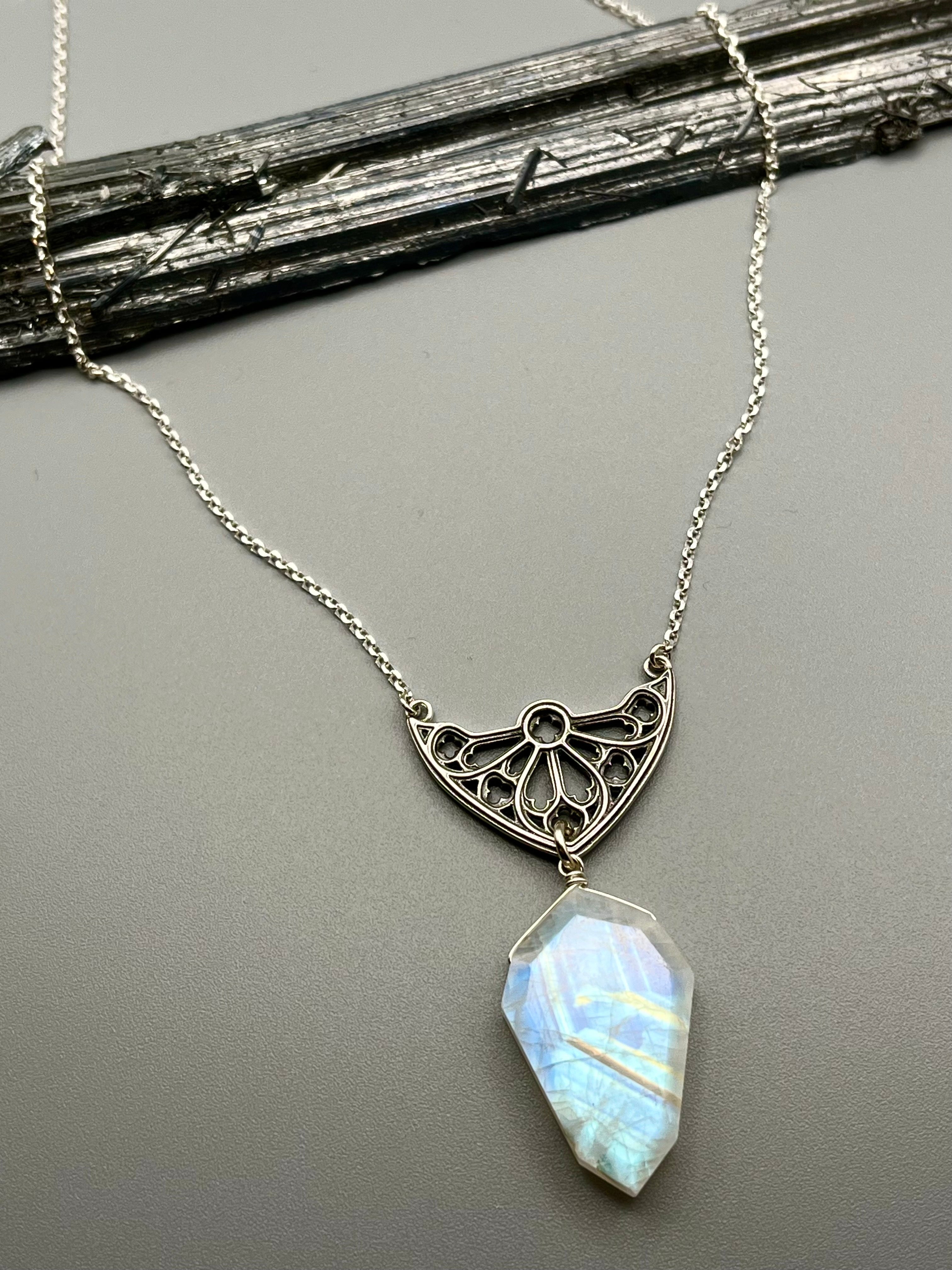 •SAGRADA• rainbow moonstone + sterling silver necklace (16"-18" long)