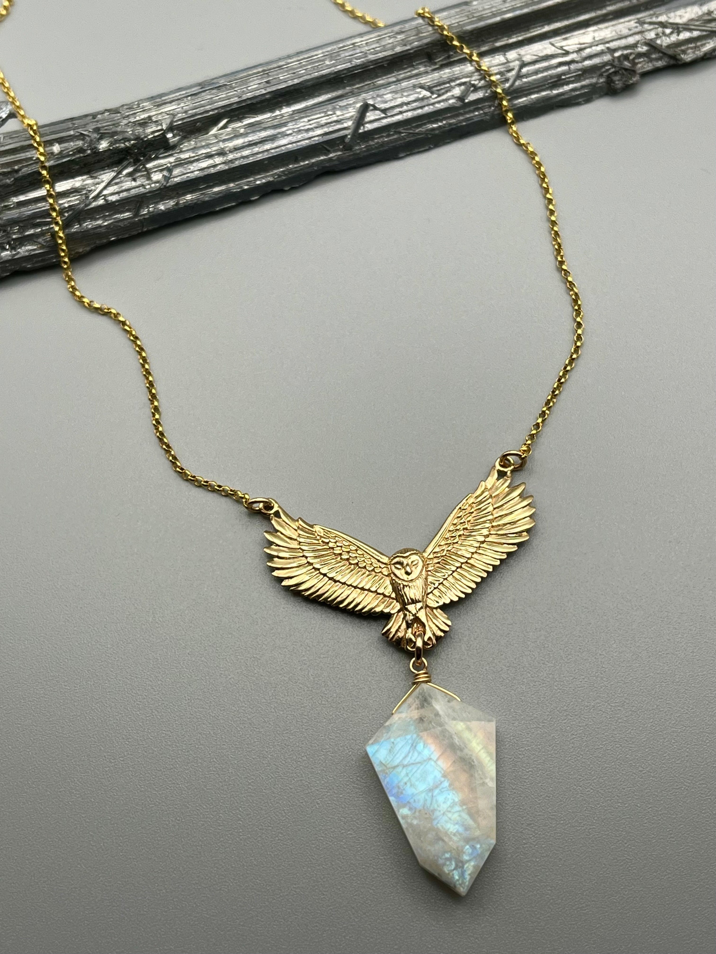 •SUEÑO• rainbow moonstone + mixed metal owl necklace (18"-20" long)