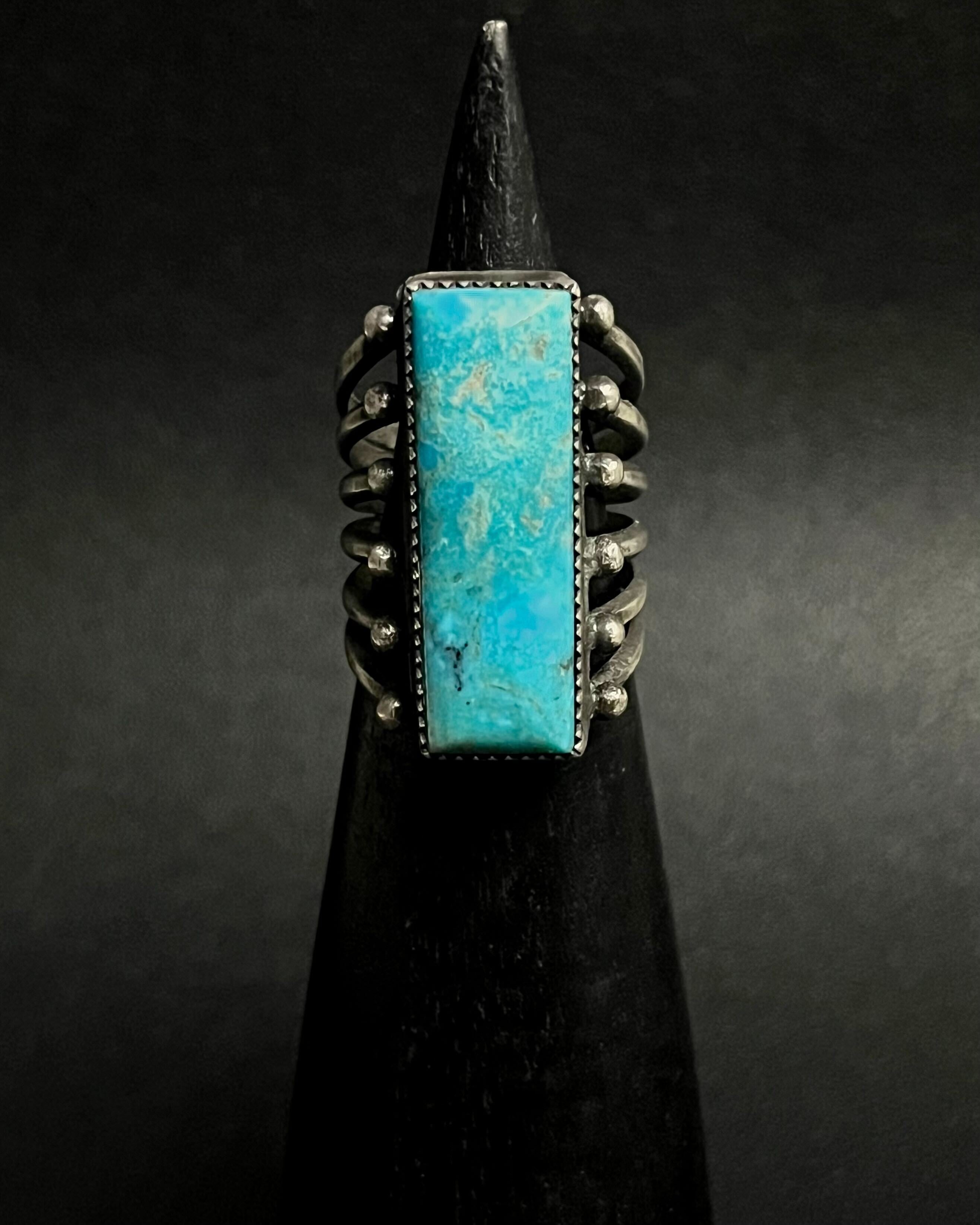 •RECTANGULAR• kingman turquoise + silver ring - SIZE 7