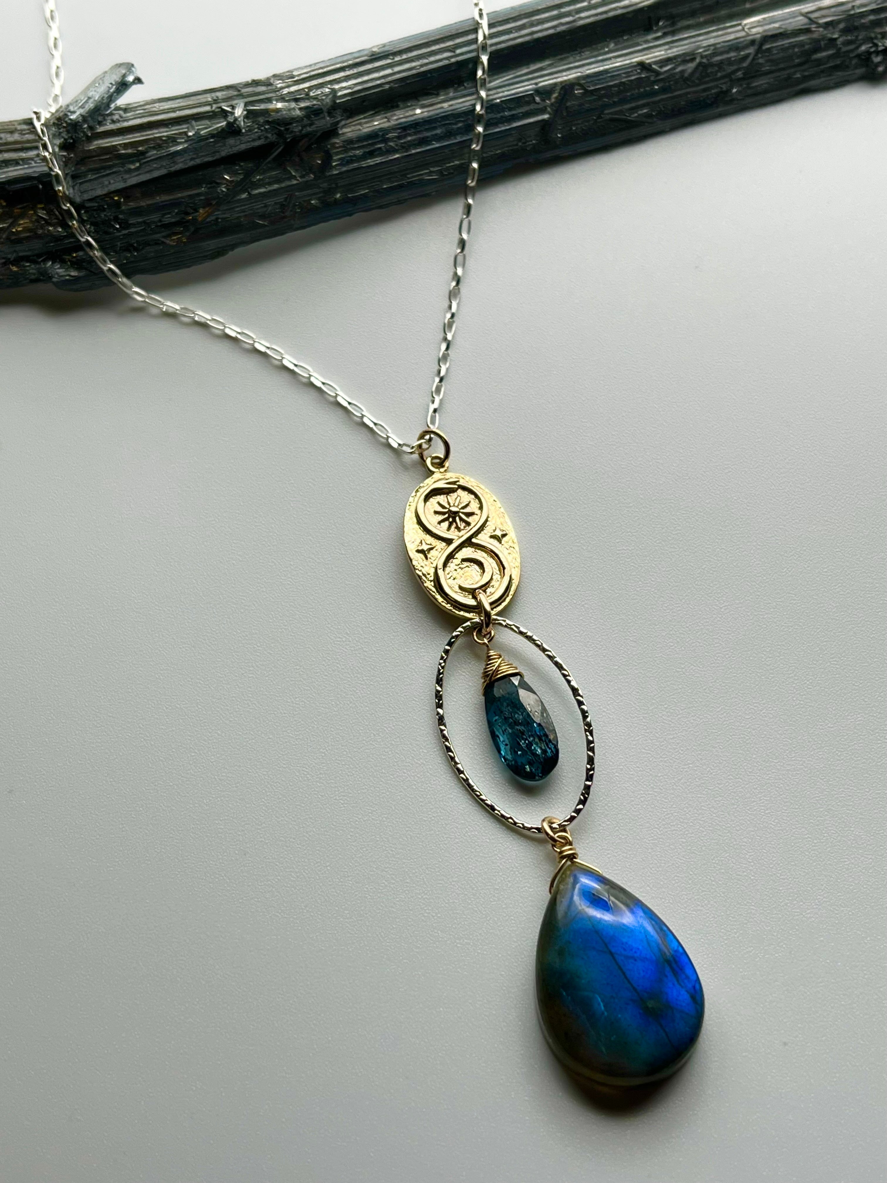 •SUEÑO• labradorite + kyanite + mixed metal necklace (28"-30" long)