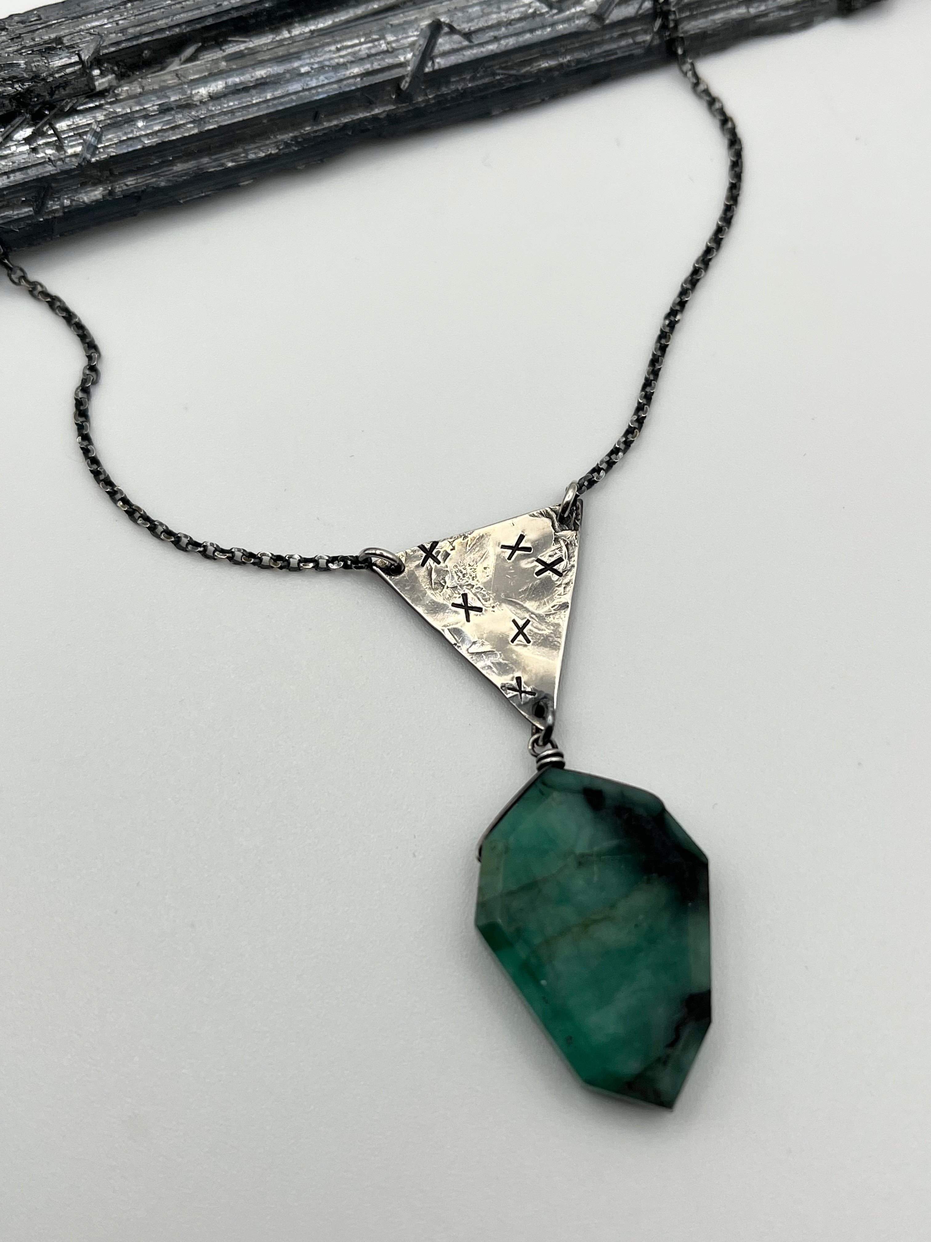 •INVOKE• emerald + silver necklace (16"-18" long)