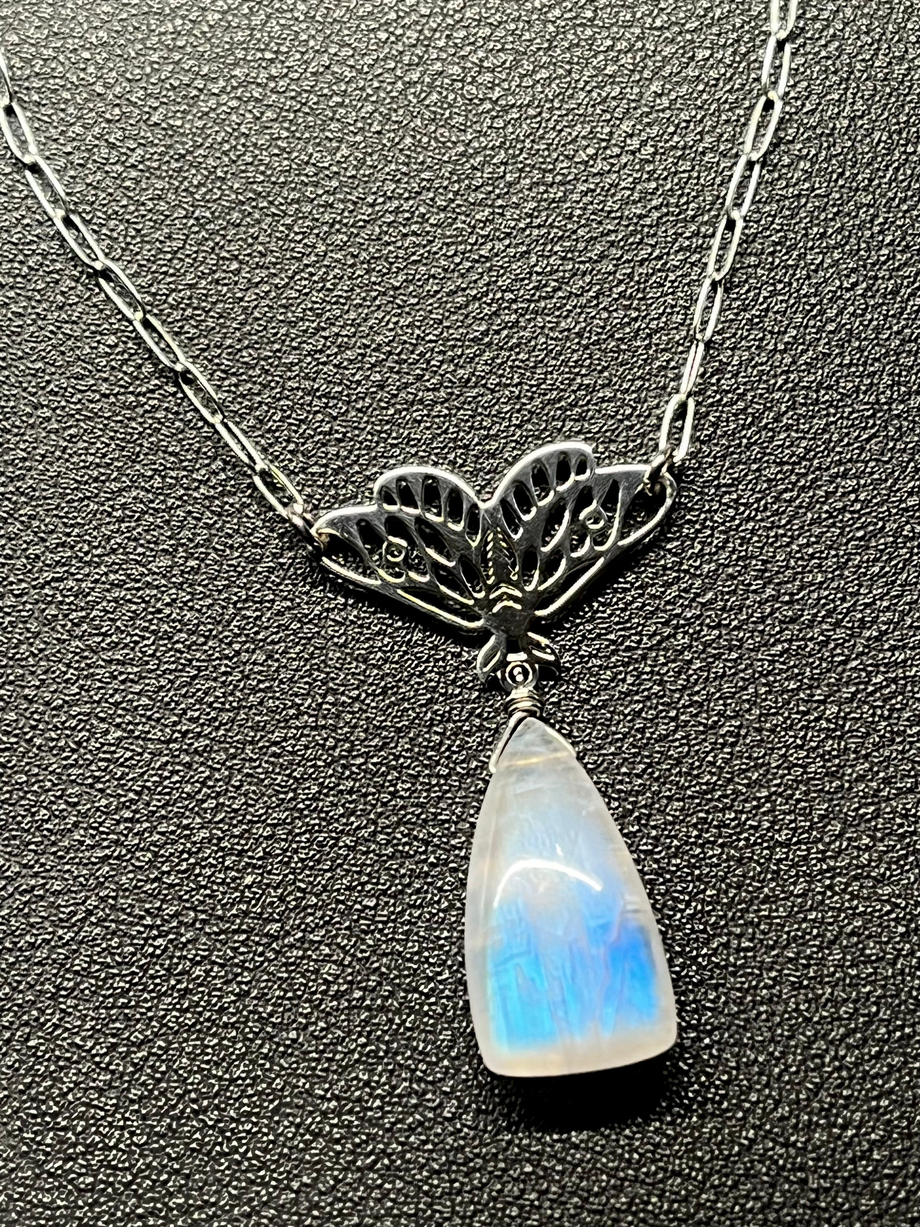 •GUIDE• rainbow moonstone + moth + silver necklace (18"-20")