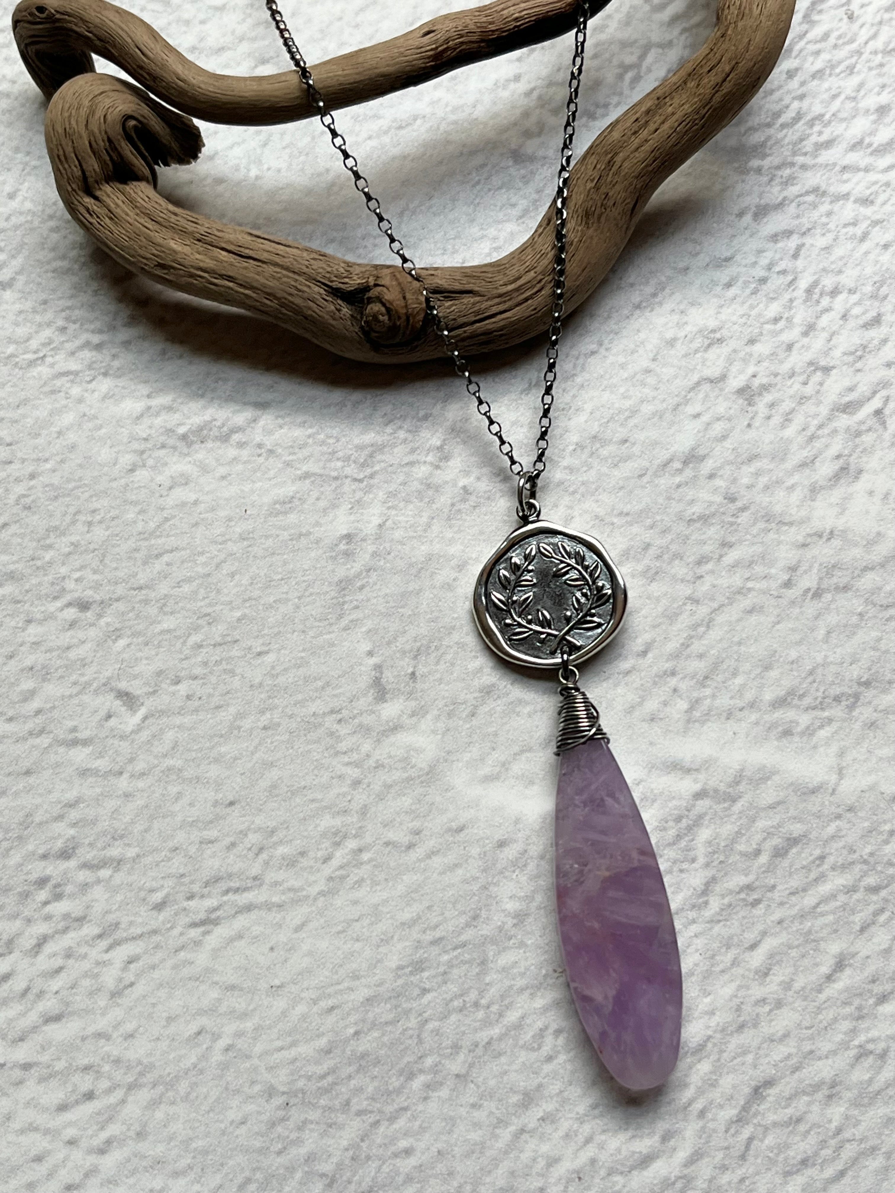 •TEND• pink amethyst + laurel leaf coin + oxidized sterling silver necklace (18"-20")