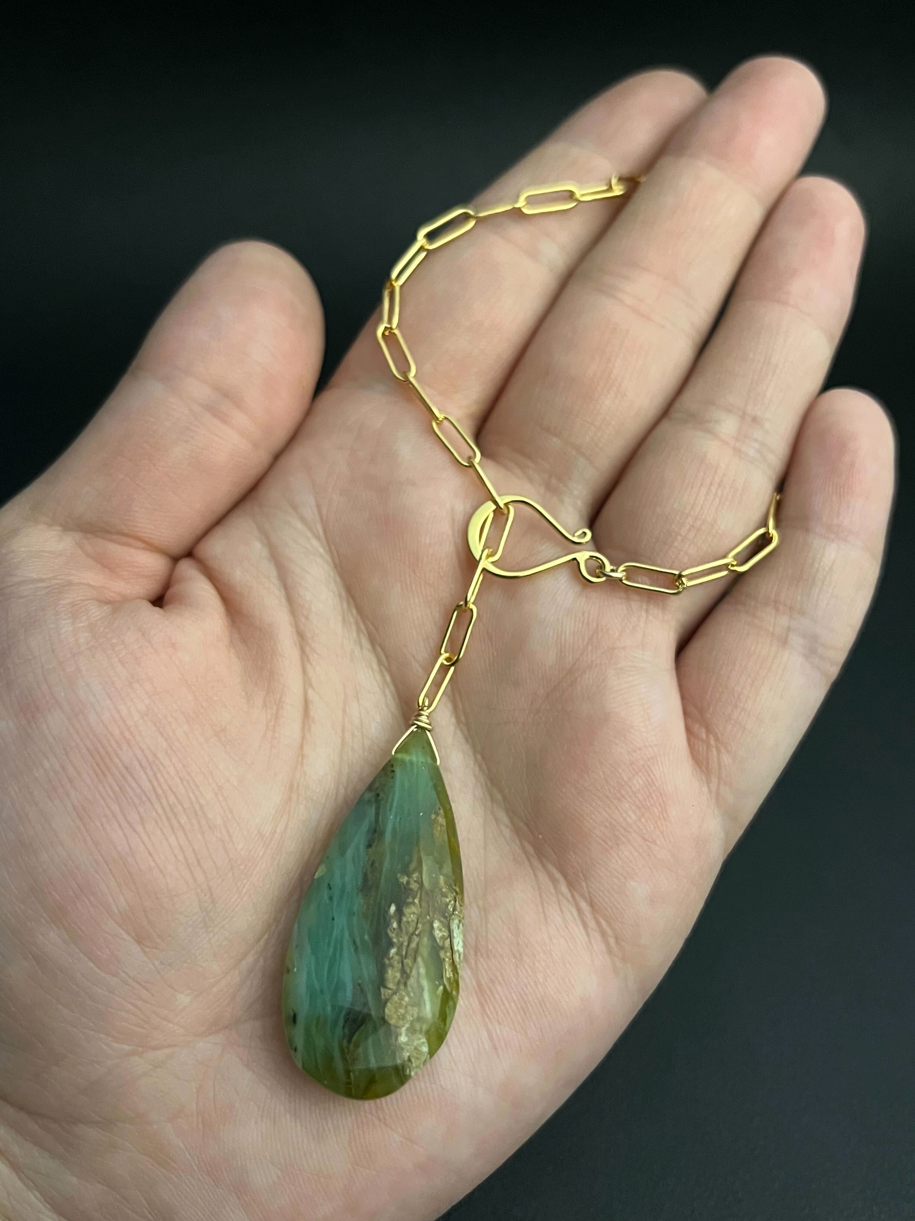 •LINKED• chrysoprase + gold necklace (19")