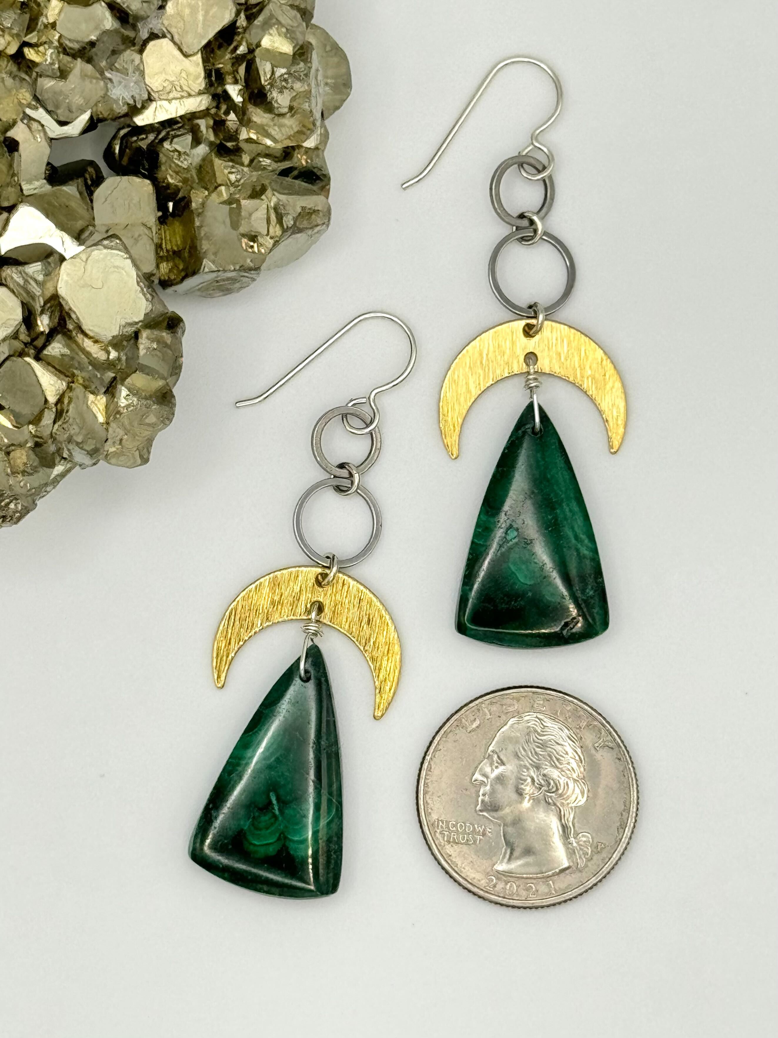 •CELESTIAL CONJUNCTION• malachite + mixed metal dangle earrings