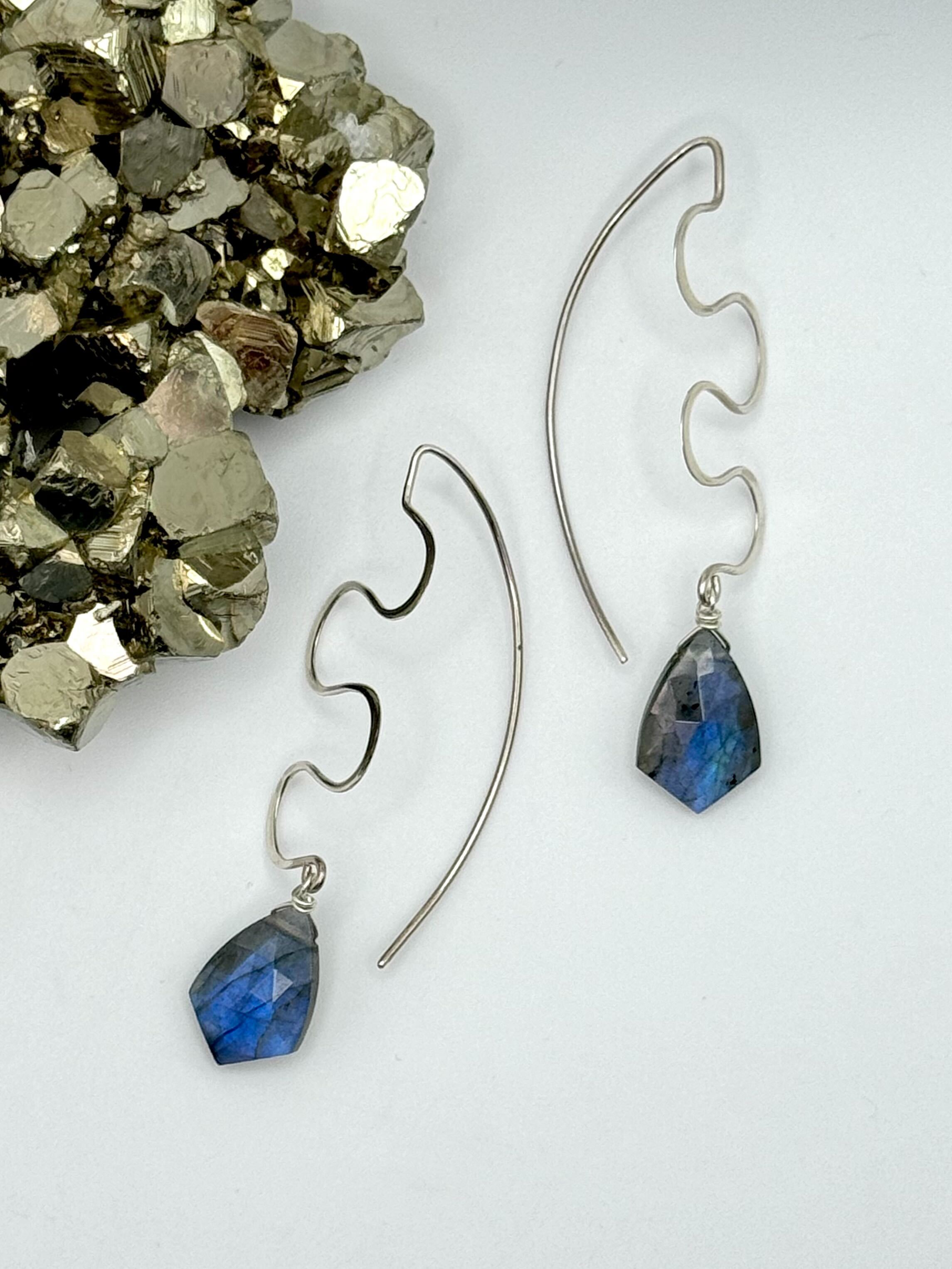 •EBB & FLOW• labradorite + silver dangle earrings