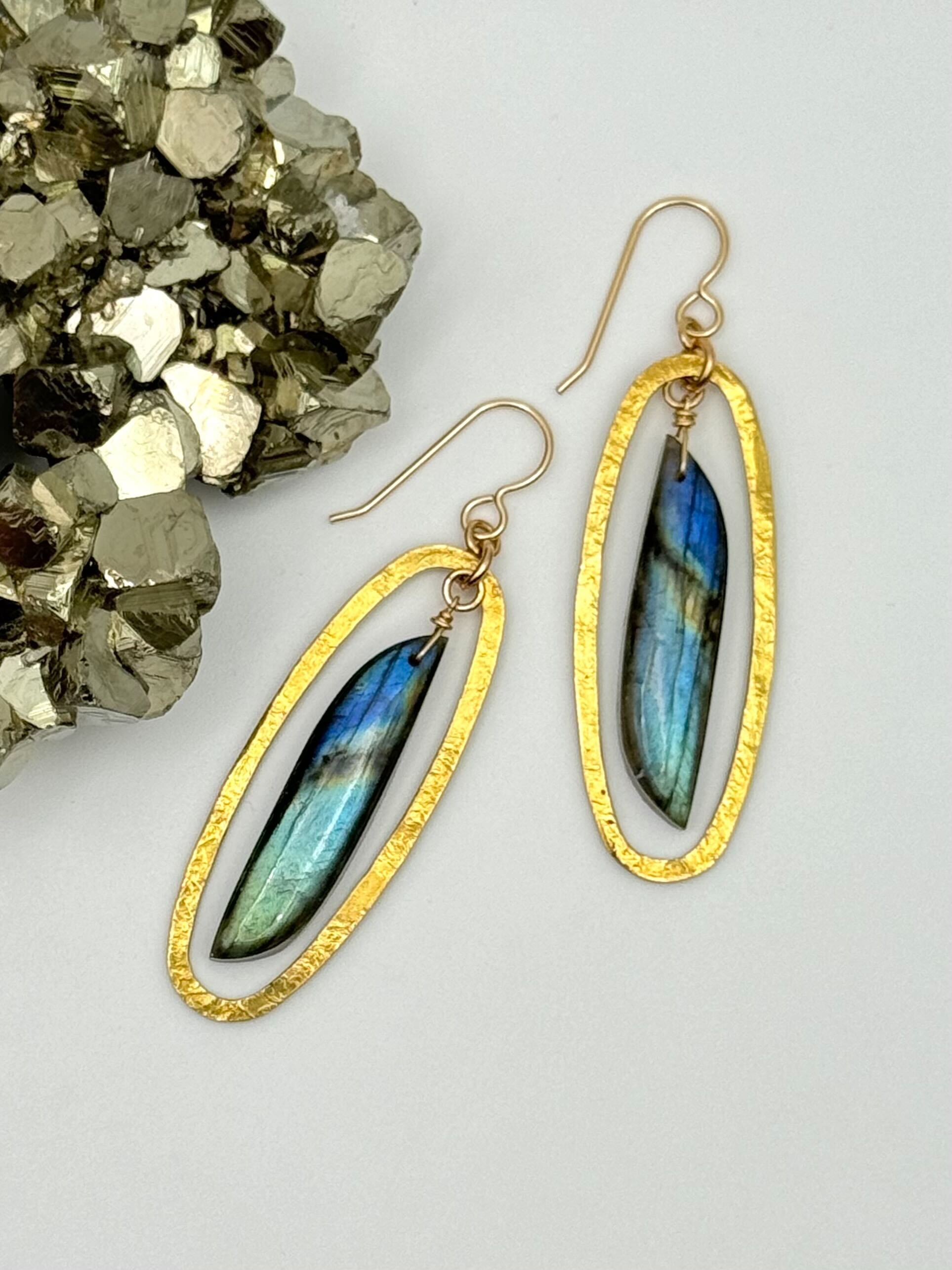 •SHADOWBOXER• labradorite + gold dangle earrings