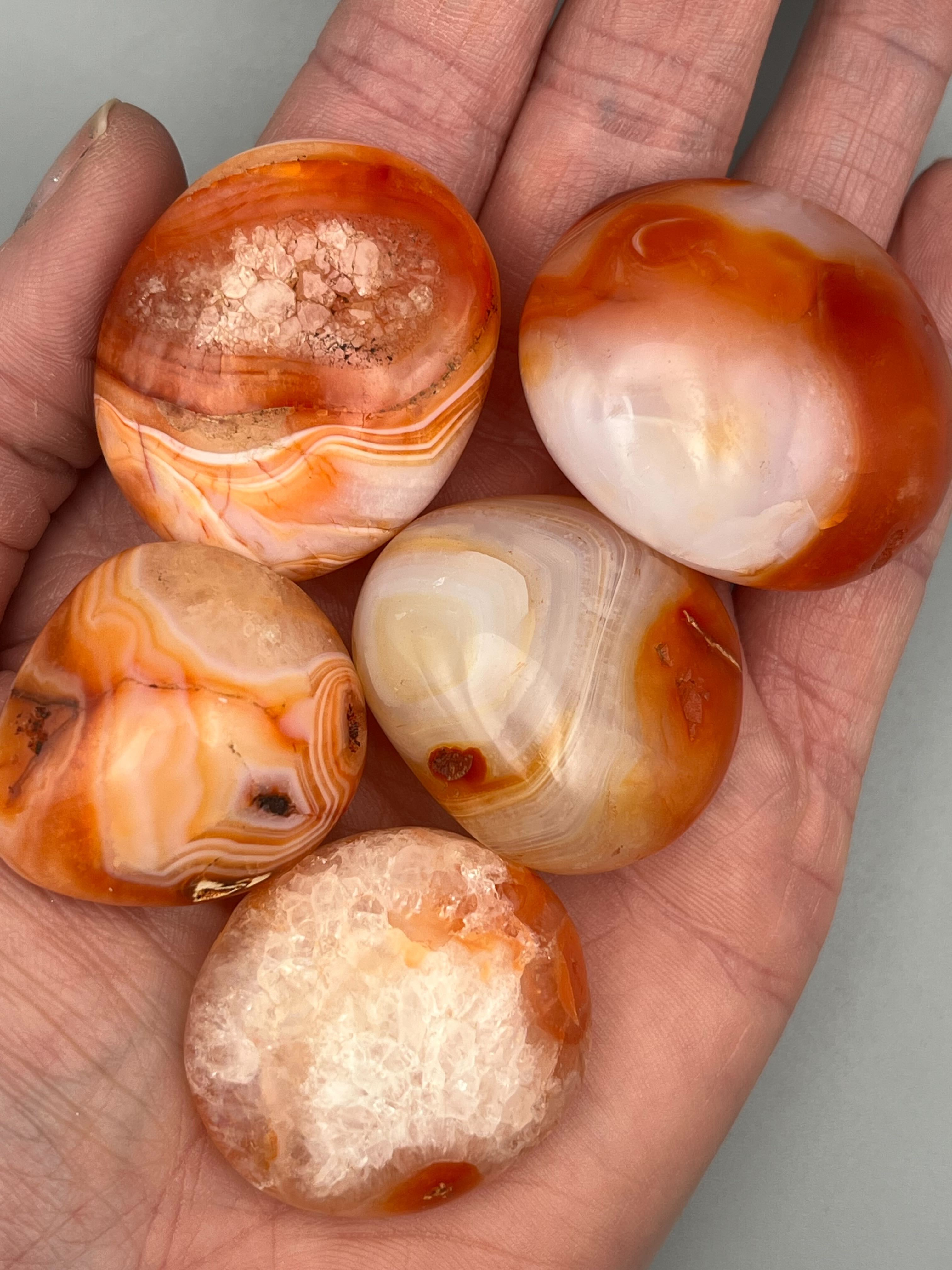 •CARNELIAN• pebble
