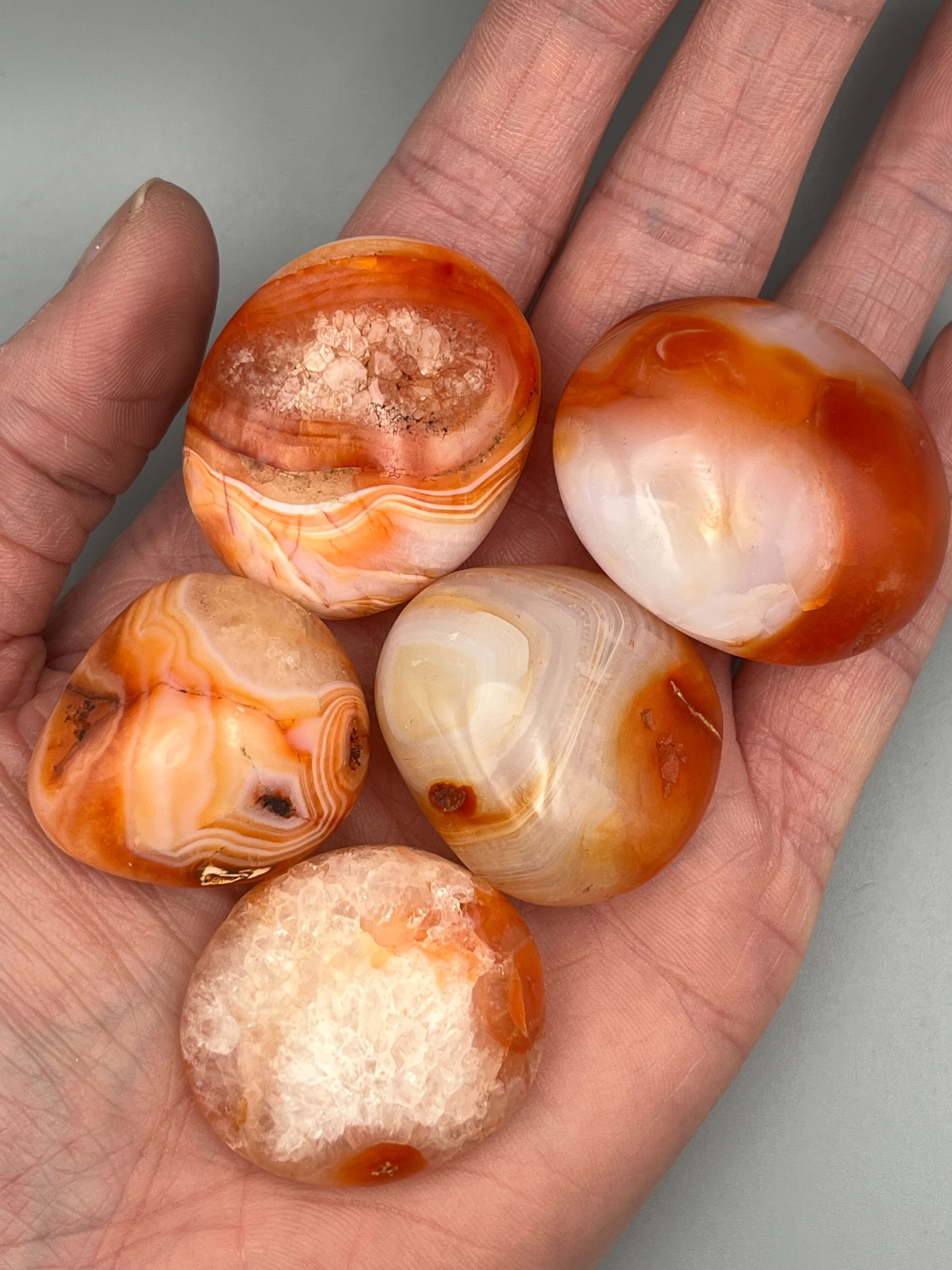 •CARNELIAN• pebble