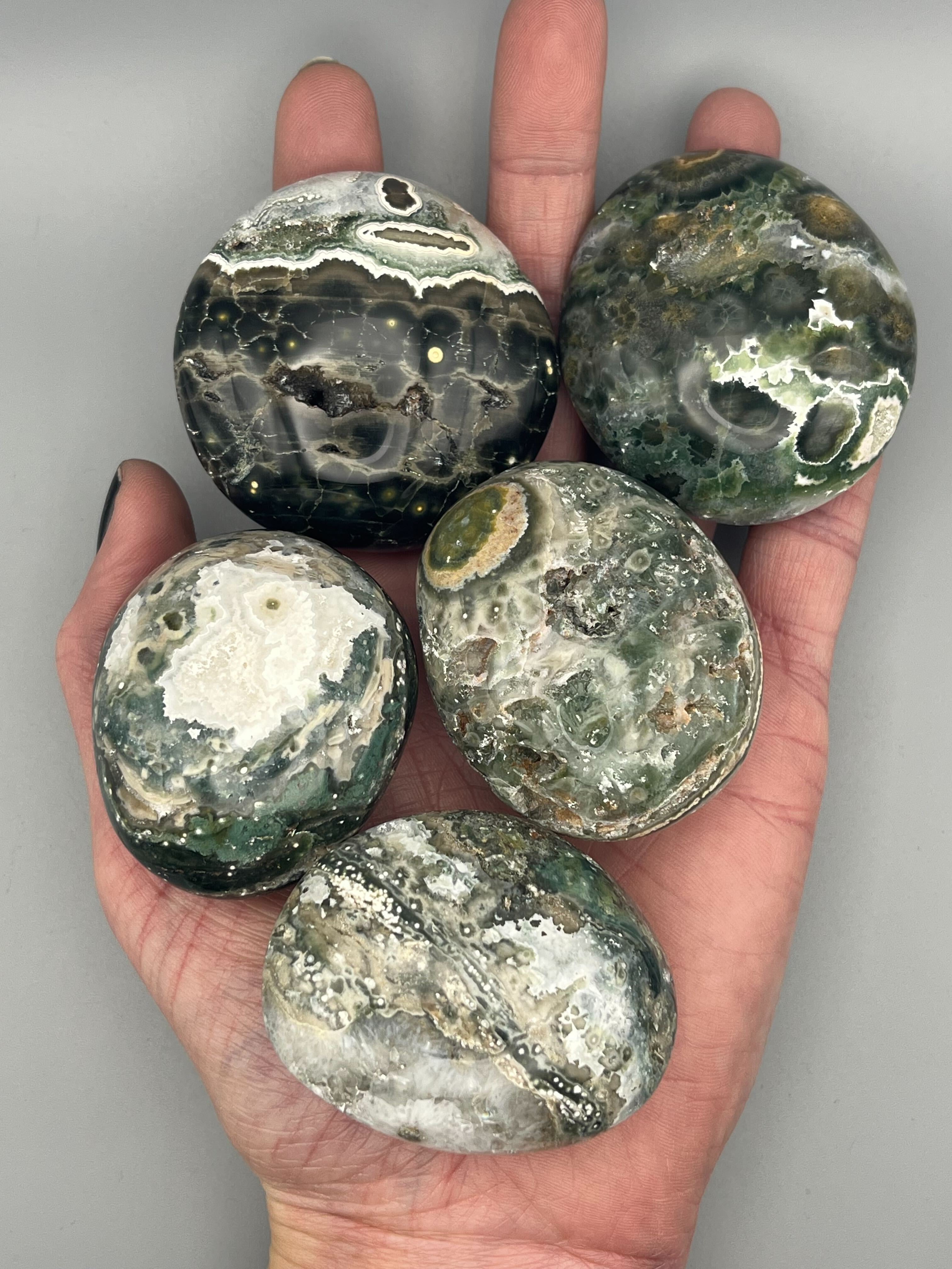 •OCEAN JASPER 🜄• palm stone